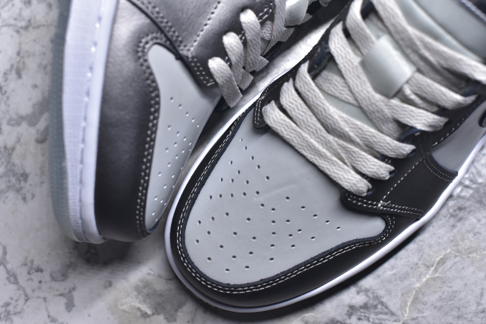 图片[8]-#Air Jordan AJ1 Low 低帮 HV4398-014 全新流水线出品 市场第二梯队最强版 全部原鞋开发 原楦原纸板开发 全鞋电脑针车 原厂内置全掌气垫 原盒内在原标 唯一Zp原版鞋带绑法 免检产品 全新2022版型 全头层皮料 完美零毛边处理 原厂配置全掌气垫 价格定位良心 新配色陆续出货 尺码：36-46-选品中心