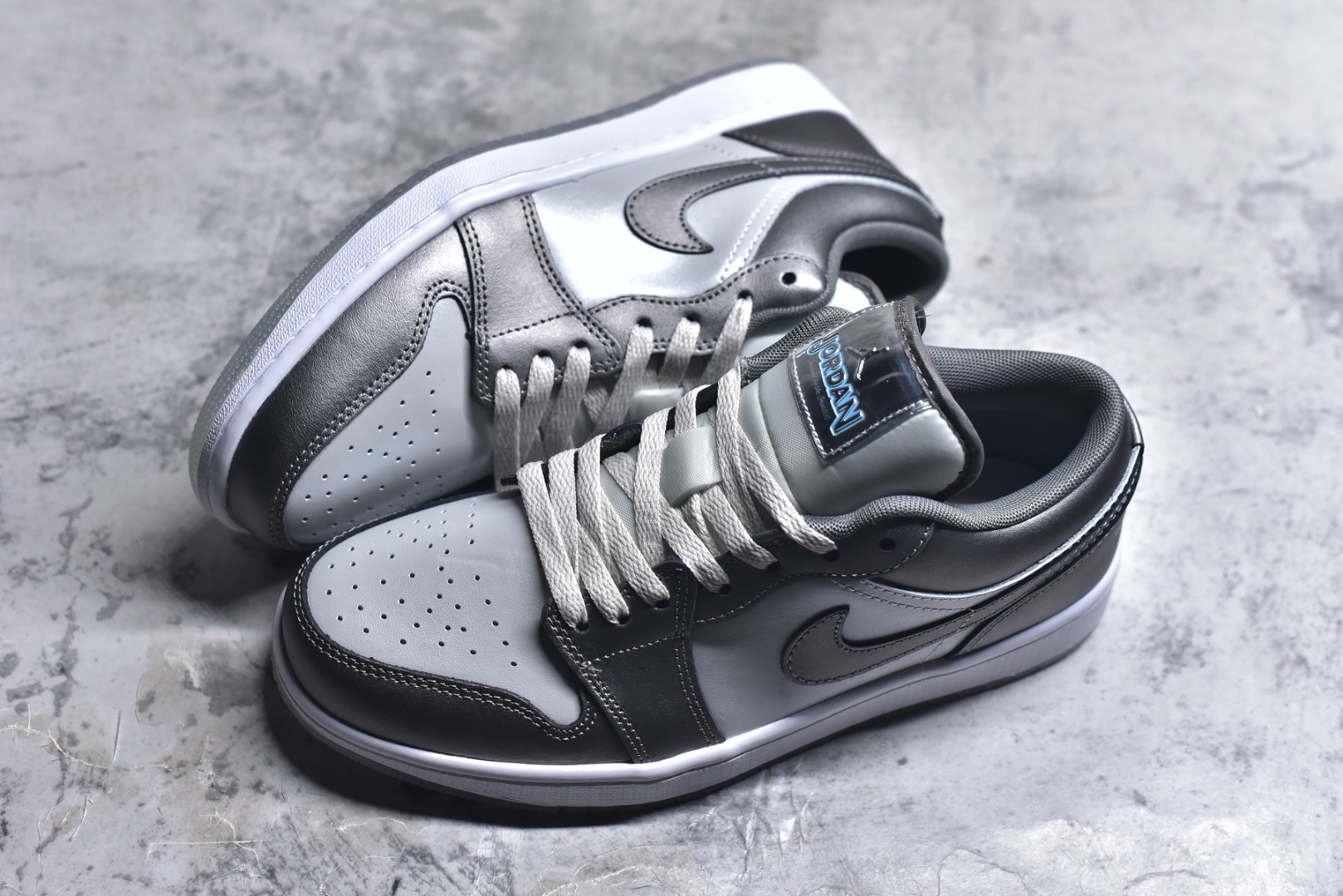 图片[7]-#Air Jordan AJ1 Low 低帮 HV4398-014 全新流水线出品 市场第二梯队最强版 全部原鞋开发 原楦原纸板开发 全鞋电脑针车 原厂内置全掌气垫 原盒内在原标 唯一Zp原版鞋带绑法 免检产品 全新2022版型 全头层皮料 完美零毛边处理 原厂配置全掌气垫 价格定位良心 新配色陆续出货 尺码：36-46-选品中心