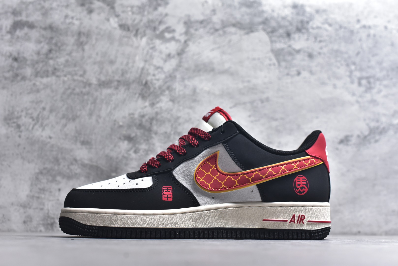 #2026年爆款限量发售！公司级NIke Air Force 1 \'07 Low “马年限定-汗血宝马”空军一号 低帮 运动鞋 休闲鞋 折边针车 工艺难度大 原楦头原纸板 原装鞋盒 定制五金配件 内置全掌气垫 原厂鞋底 货号：HT5088-612 尺码：36 36.5 37.5 38 38.5 39 40 40.5 41 42 42.5 43 44 44.5 45-选品中心