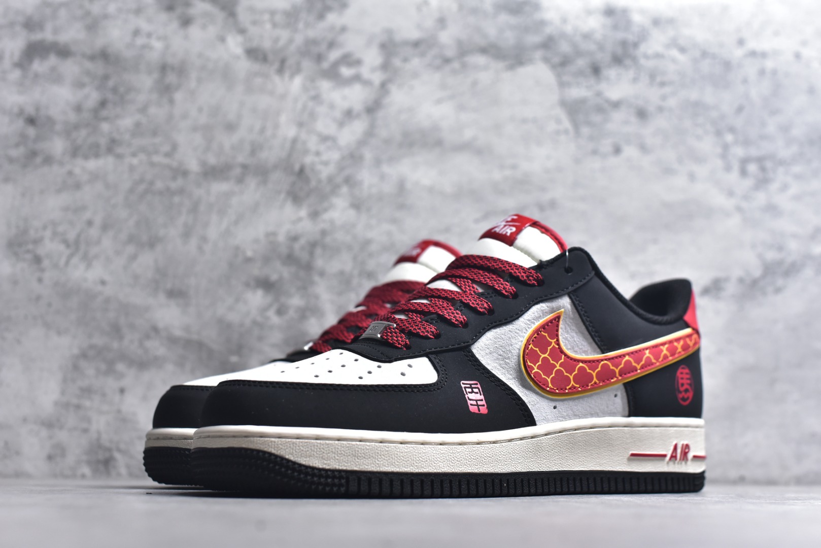 图片[2]-#2026年爆款限量发售！公司级NIke Air Force 1 \’07 Low “马年限定-汗血宝马”空军一号 低帮 运动鞋 休闲鞋 折边针车 工艺难度大 原楦头原纸板 原装鞋盒 定制五金配件 内置全掌气垫 原厂鞋底 货号：HT5088-612 尺码：36 36.5 37.5 38 38.5 39 40 40.5 41 42 42.5 43 44 44.5 45-选品中心