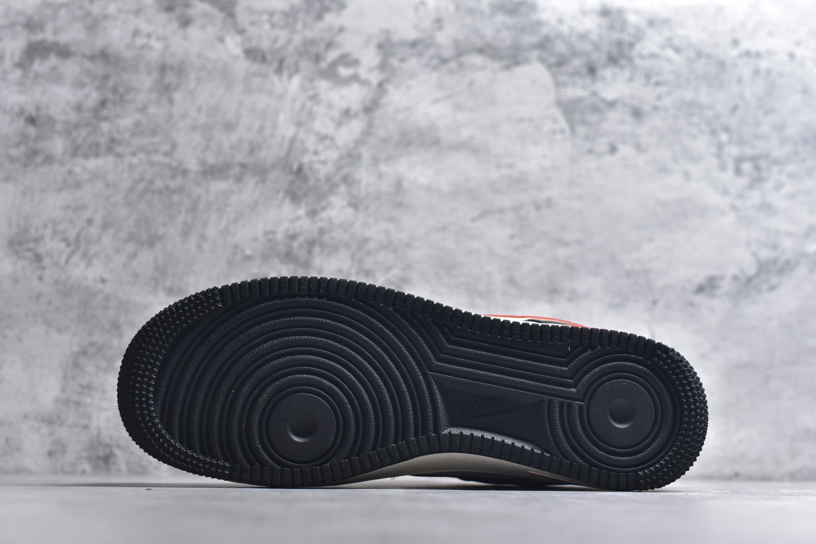 图片[6]-#2026年爆款限量发售！公司级NIke Air Force 1 \’07 Low “马年限定-汗血宝马”空军一号 低帮 运动鞋 休闲鞋 折边针车 工艺难度大 原楦头原纸板 原装鞋盒 定制五金配件 内置全掌气垫 原厂鞋底 货号：HT5088-612 尺码：36 36.5 37.5 38 38.5 39 40 40.5 41 42 42.5 43 44 44.5 45-选品中心