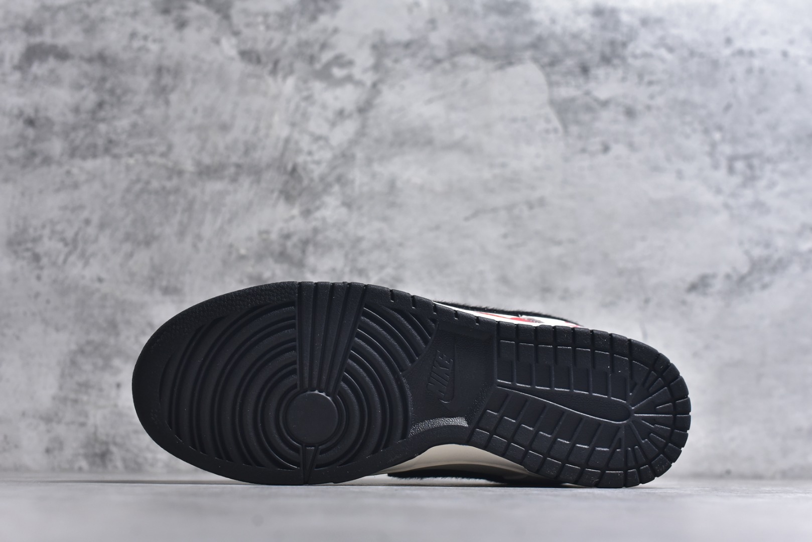 图片[6]-#2026年新款限量发售！Nike SB Dunk Low“ 马年限定—汗血宝马” 周年高端定制 低帮休闲板鞋 定制鞋盒 大厂纯原品质出货 超高清洁度 皮料切割干净无任何毛边 细节完美 货号：FC1688-257 尺码：36 36.5 37.5 38 38.5 39 40 40.5 41 42 42.5 43 44 44.5 45-选品中心