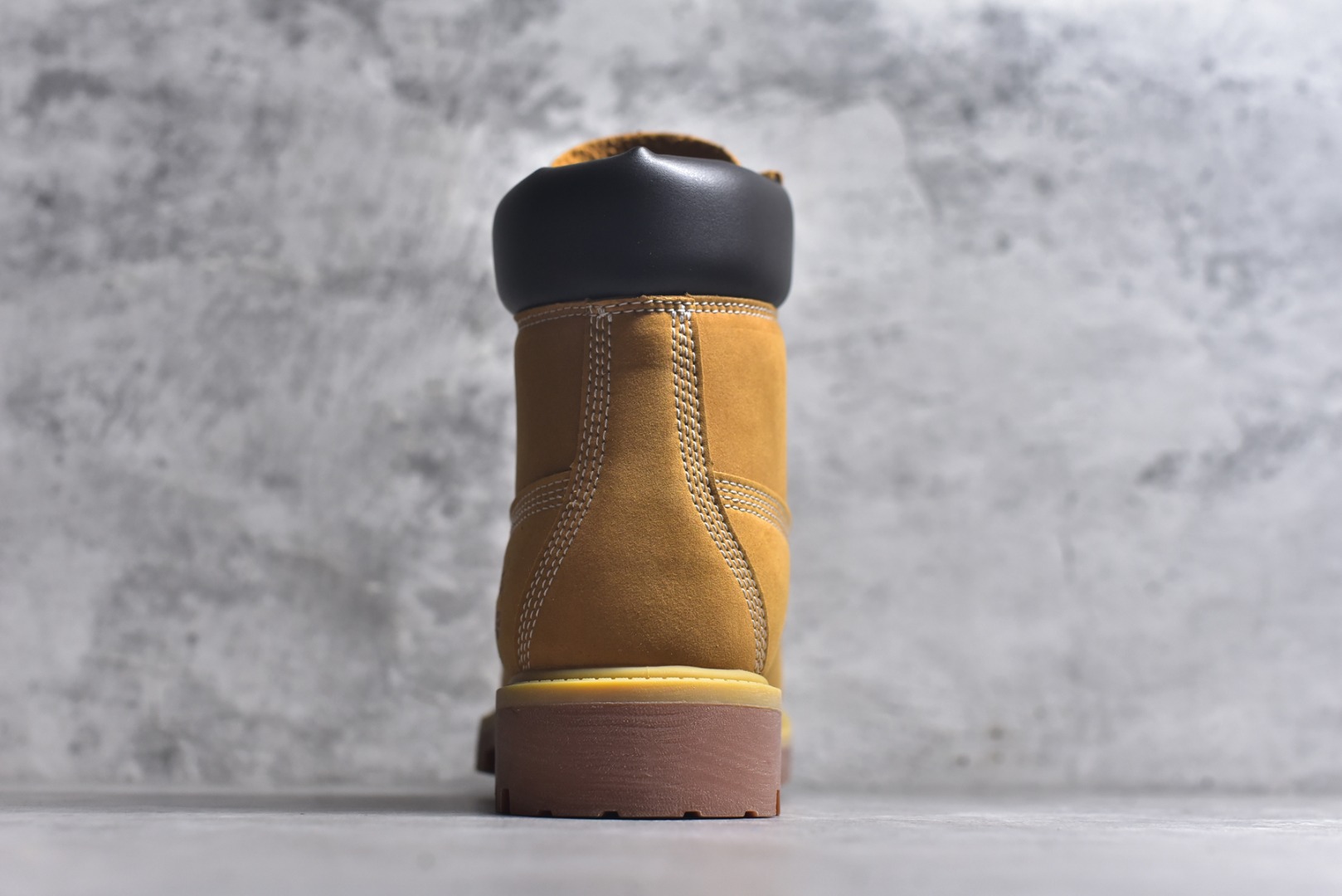 图片[5]-#Timberland添柏岚/天伯伦经典款功能户外休闲防水高帮大黄靴 大黑靴 男码七孔10061 女码六孔10361 面料采用意大利进口牛皮 防水材质 牛皮内里 牛皮鞋垫，防滑大㡳质量超好 尺码：35-45 货号：TB 010061 713-选品中心