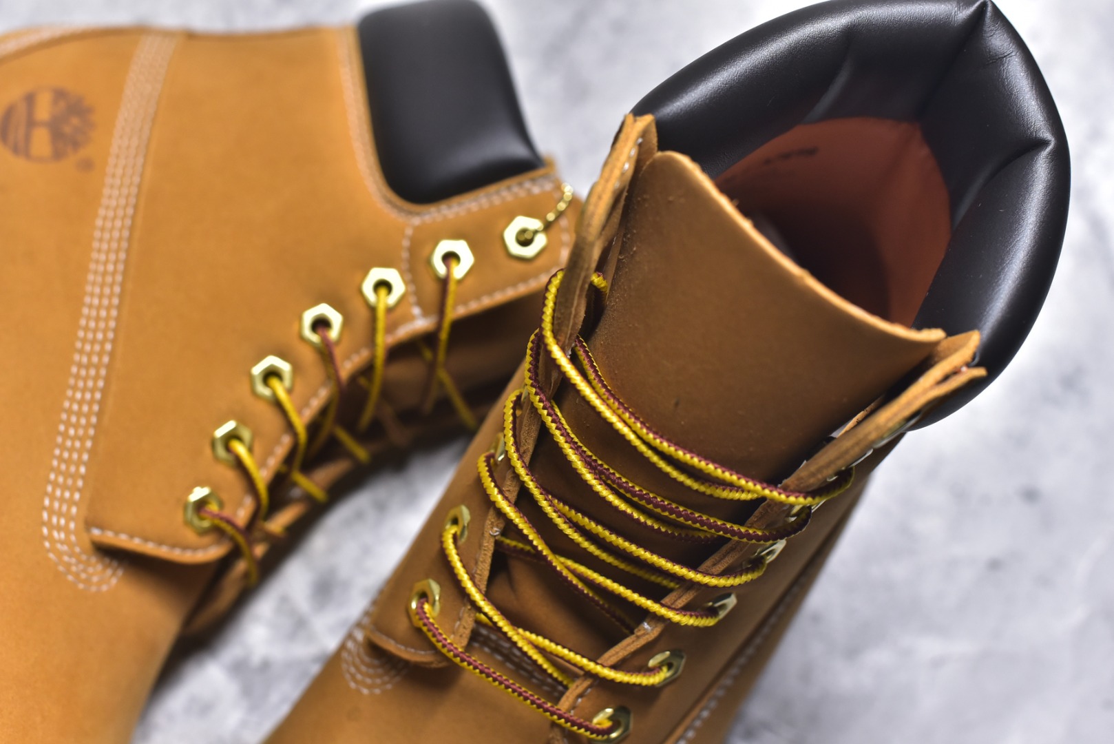 图片[9]-#Timberland添柏岚/天伯伦经典款功能户外休闲防水高帮大黄靴 大黑靴 男码七孔10061 女码六孔10361 面料采用意大利进口牛皮 防水材质 牛皮内里 牛皮鞋垫，防滑大㡳质量超好 尺码：35-45 货号：TB 010061 713-选品中心