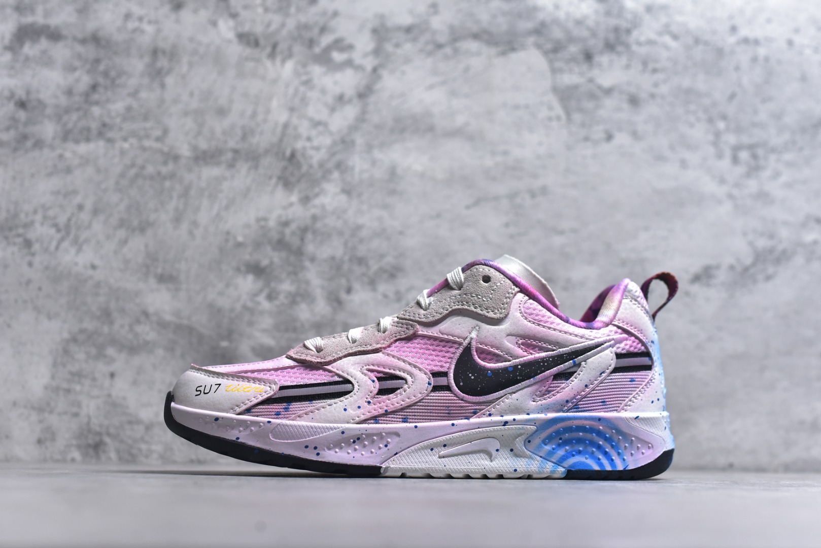 #Nike Jam Train 耐克舒适时尚防滑耐磨低帮生活休闲鞋 货号：FZ8966-100 尺码：36 36.5 37.5 38 38.5 39 40 40.5 41 42 42.5 43 44 44.5 45 46-选品中心