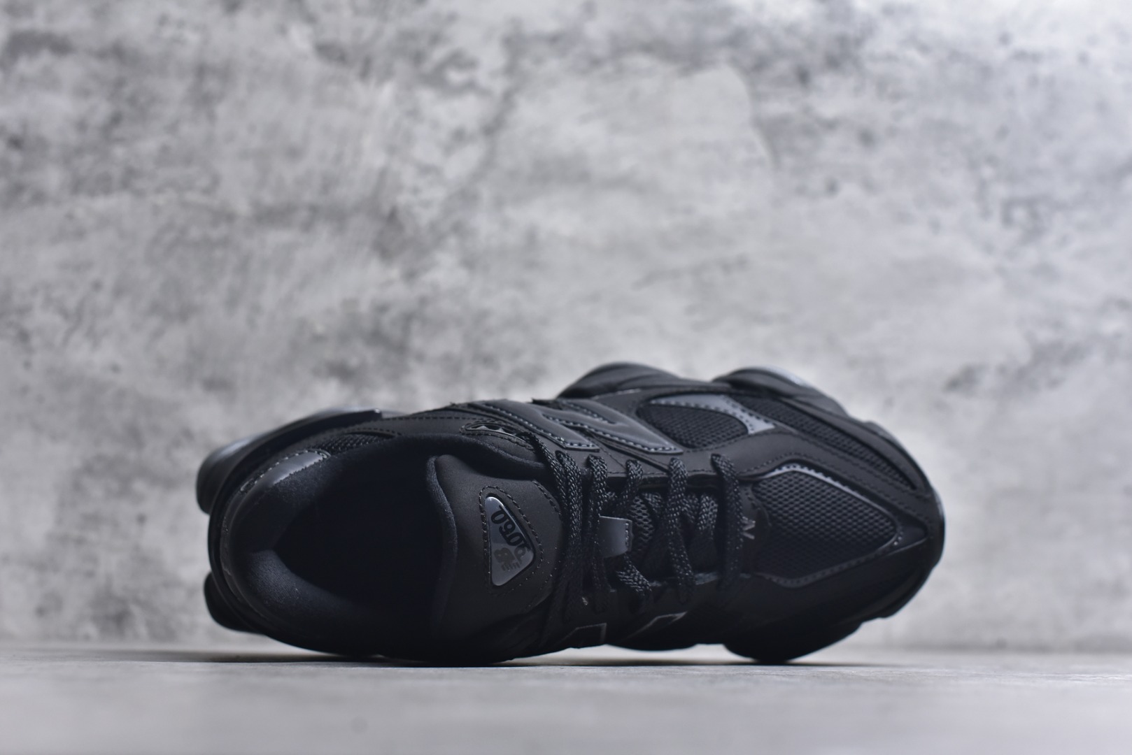 图片[4]-#New Balance 新百伦 U9060ZGE 复古休闲慢跑鞋 头部一线大厂出品 外贸平台专供 尺码：36 37 37.5 38 38.5 39.5 40 40.5 41.5 42 42.5 43 44 44.5 45-选品中心