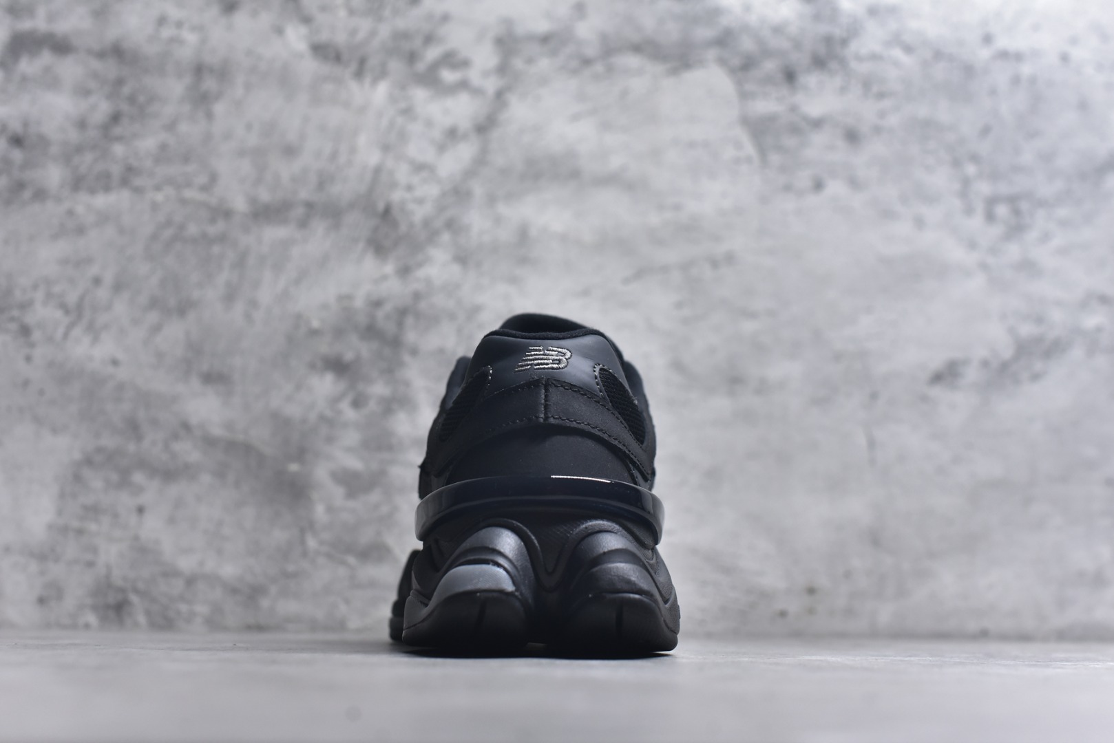 图片[5]-#New Balance 新百伦 U9060ZGE 复古休闲慢跑鞋 头部一线大厂出品 外贸平台专供 尺码：36 37 37.5 38 38.5 39.5 40 40.5 41.5 42 42.5 43 44 44.5 45-选品中心