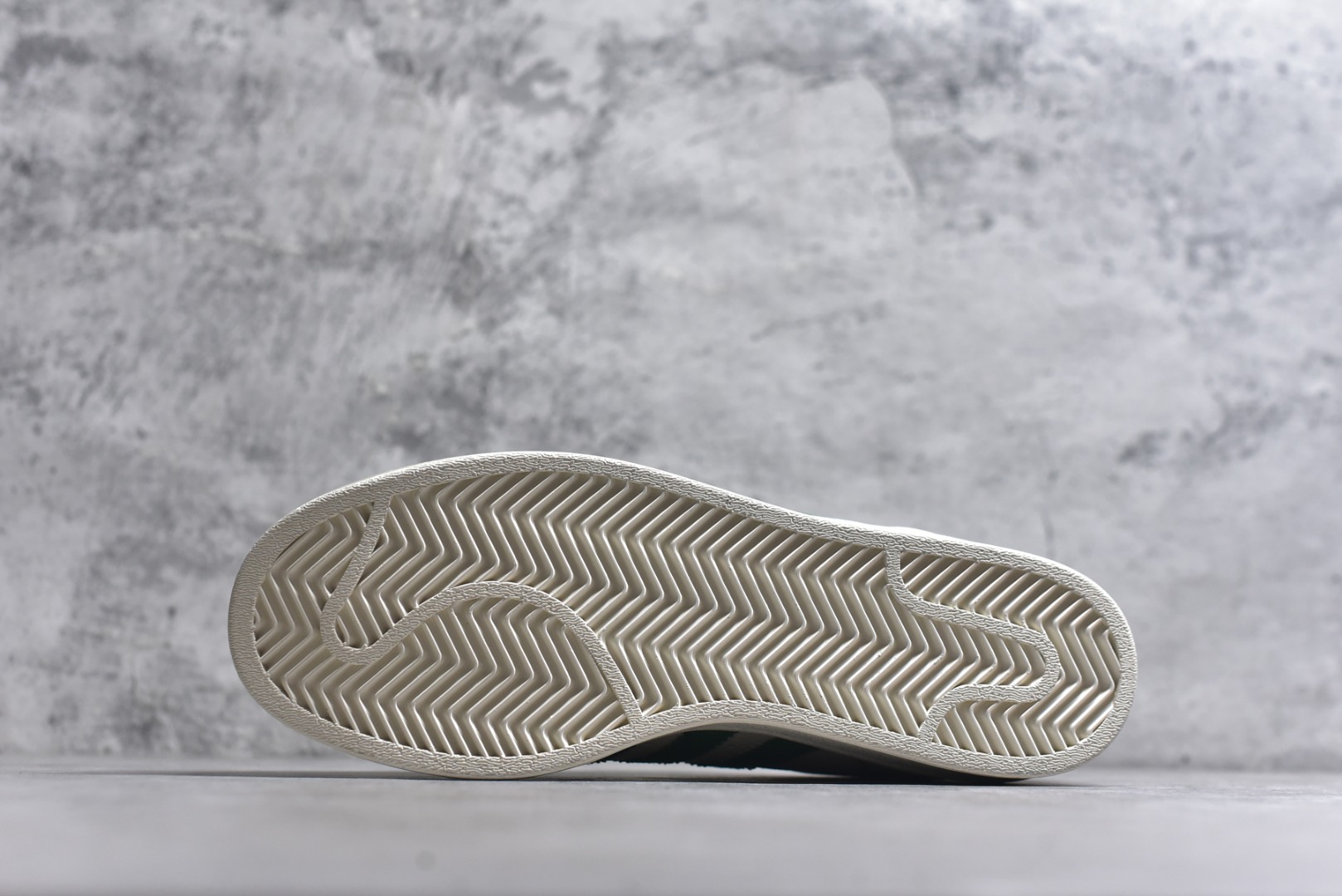 图片[6]-#独家实拍✨ Adidas Originals Superstar 联名款 经典贝壳头官网同步 实拍首发渠道正品订单 诠释市场最高工艺水平区别市面普通真标版本，进出专柜无压力 货号：XS0017 尺码：36-45（半）-选品中心