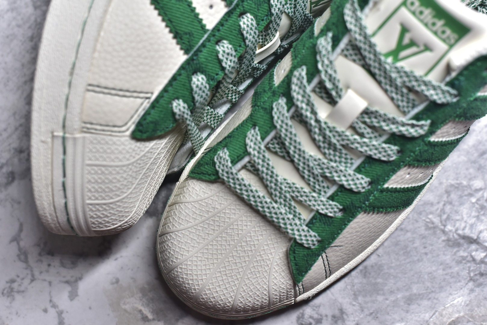 图片[8]-#独家实拍✨ Adidas Originals Superstar 联名款 经典贝壳头官网同步 实拍首发渠道正品订单 诠释市场最高工艺水平区别市面普通真标版本，进出专柜无压力 货号：XS0017 尺码：36-45（半）-选品中心