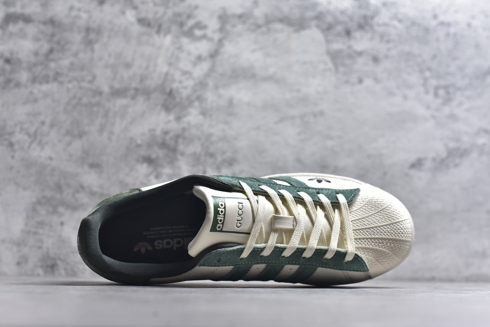 图片[4]-#独家实拍✨adidas team court 古驰联名款 贝壳头 浮夸的日韩版面与鞋底 颜值爆棚 开学季不撞鞋 货号：XS0001 尺码：36 36.5 37 38 38.5 39 40 40.5 41 42 42.5 43 44 45-选品中心