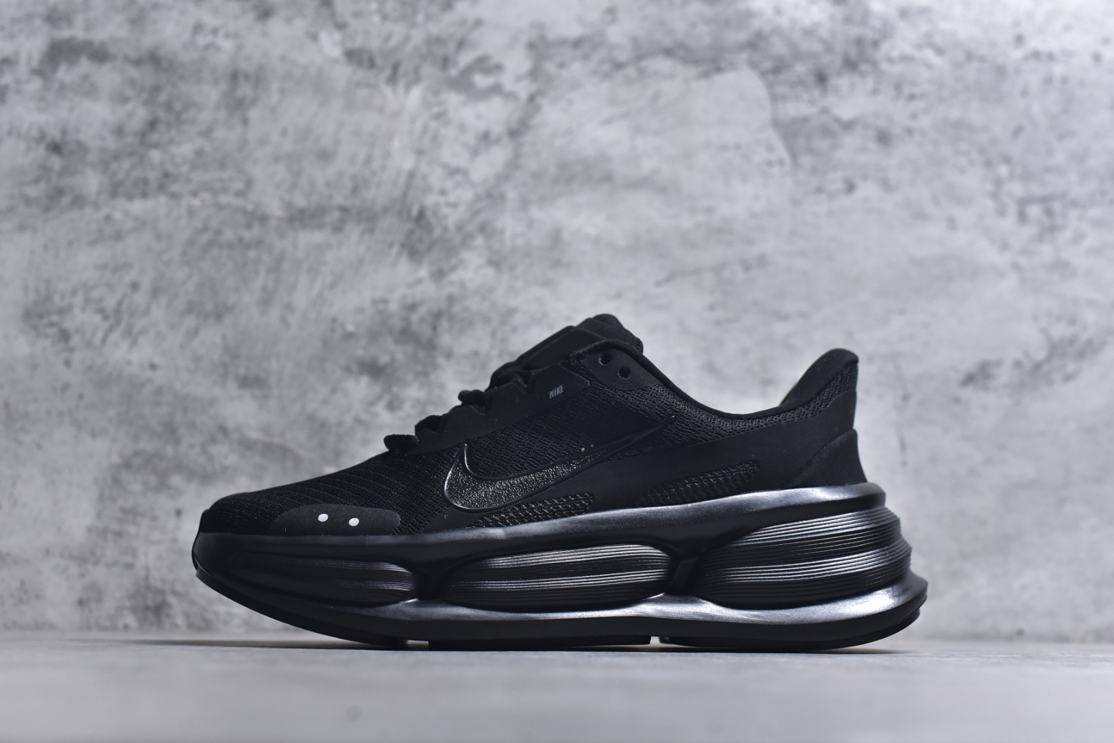 #Nike Comfort Ride EasyOn Access 耐克 舒适贴合 透气支撑跑步鞋 货号：IF4997-001 尺码：36 36.5 37.5 38 38.5 39 40 40.5 41 42 42.5 43 44 45-选品中心