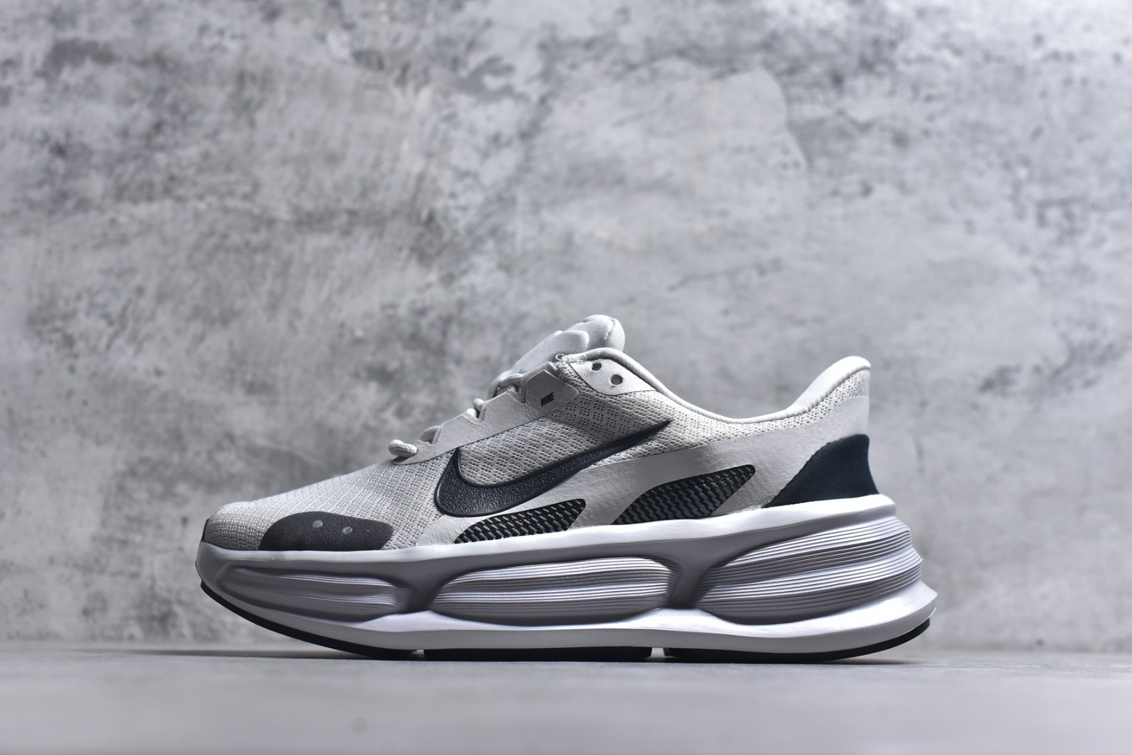 #Nike Comfort Ride EasyOn Access 耐克 舒适贴合 透气支撑跑步鞋 货号：IF4997-008 尺码：36 36.5 37.5 38 38.5 39 40 40.5 41 42 42.5 43 44 45-选品中心