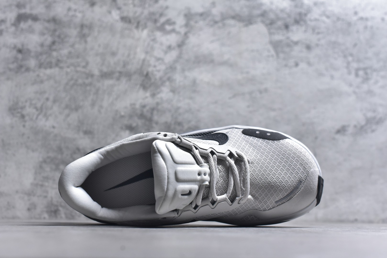 图片[4]-#Nike Comfort Ride EasyOn Access 耐克 舒适贴合 透气支撑跑步鞋 货号：IF4997-008 尺码：36 36.5 37.5 38 38.5 39 40 40.5 41 42 42.5 43 44 45-选品中心