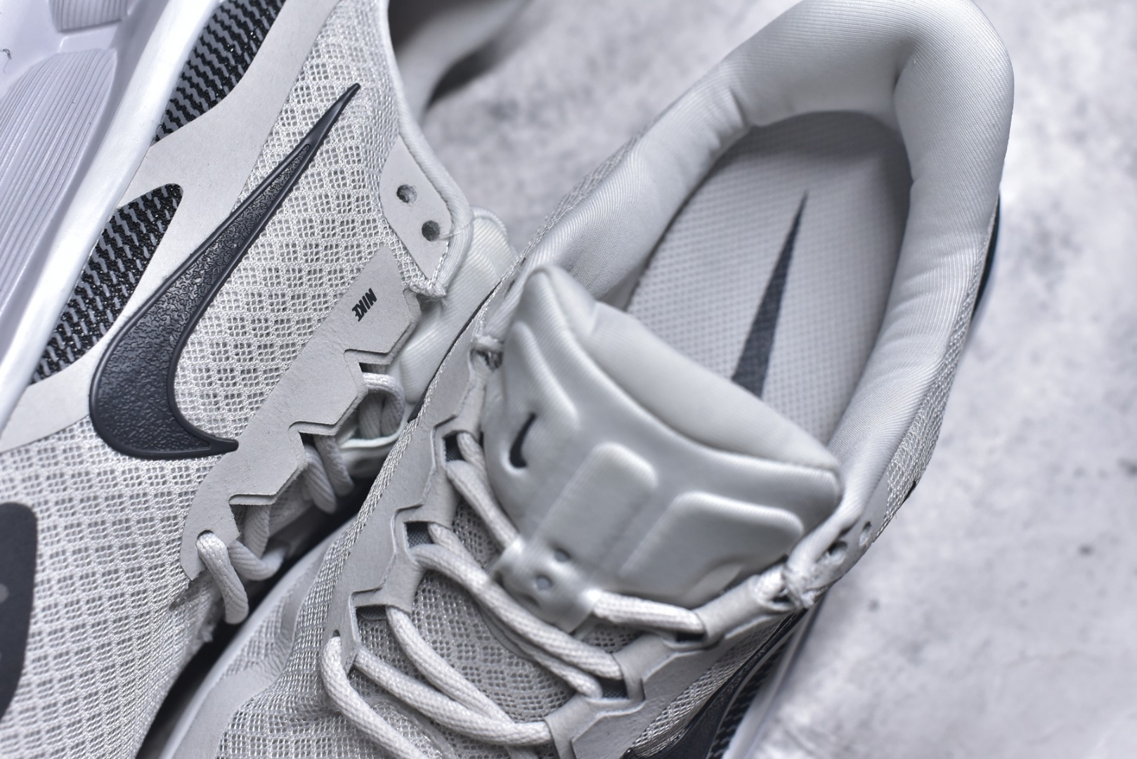 图片[9]-#Nike Comfort Ride EasyOn Access 耐克 舒适贴合 透气支撑跑步鞋 货号：IF4997-008 尺码：36 36.5 37.5 38 38.5 39 40 40.5 41 42 42.5 43 44 45-选品中心