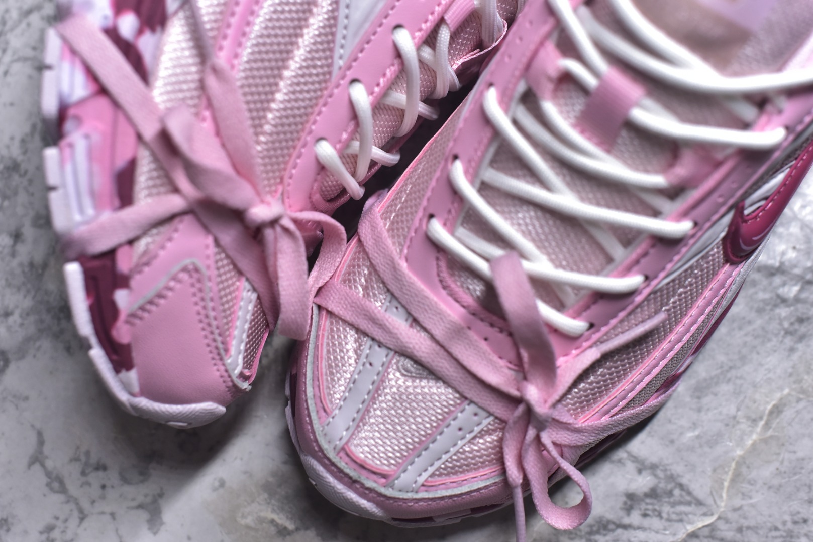 图片[8]-#NK Initiator 创始者系列 复古运动舒适网布休闲跑步鞋 Ins爆火全新韩系古着风 回味经典 采用透气网眼鞋面和支撑覆盖层 自然运动设计的Phlyon中底用于缓冲 BRS 1000碳橡胶外底具有轻质柔韧性 牵引力和耐用性 货号：IB4339-022 尺码：36 36.5 37.5 38 38.5 39 40 40.5 41\”},\”album\”：{\”vipLeftDay\”：353,\”ewmpReviewedAlert\”：false,\”icon\”：\”https：//xcimg.szwego.com/20230605/a1685960761531_2661.jpg-选品中心