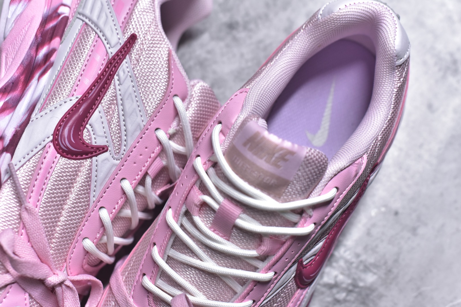 图片[9]-#NK Initiator 创始者系列 复古运动舒适网布休闲跑步鞋 Ins爆火全新韩系古着风 回味经典 采用透气网眼鞋面和支撑覆盖层 自然运动设计的Phlyon中底用于缓冲 BRS 1000碳橡胶外底具有轻质柔韧性 牵引力和耐用性 货号：IB4339-022 尺码：36 36.5 37.5 38 38.5 39 40 40.5 41\”},\”album\”：{\”vipLeftDay\”：353,\”ewmpReviewedAlert\”：false,\”icon\”：\”https：//xcimg.szwego.com/20230605/a1685960761531_2661.jpg-选品中心