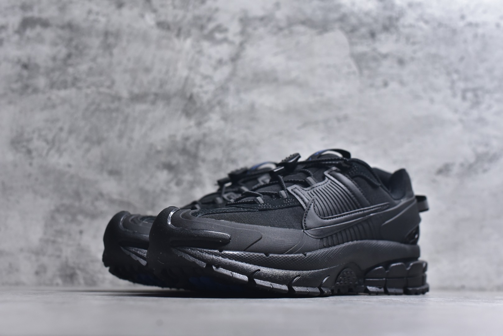 图片[2]-#Nike Zoom Vomero Roam 耐克 复古休闲运动慢跑鞋 货号：FV2295-002 尺码：36 36.5 37.5 38 38.5 39 40 40.5 41 42 42.5 43 44 45-选品中心