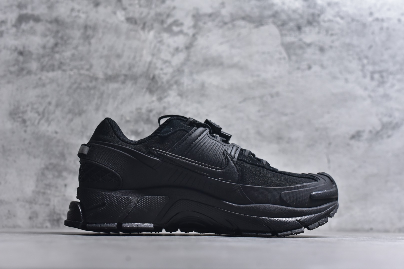 图片[3]-#Nike Zoom Vomero Roam 耐克 复古休闲运动慢跑鞋 货号：FV2295-002 尺码：36 36.5 37.5 38 38.5 39 40 40.5 41 42 42.5 43 44 45-选品中心