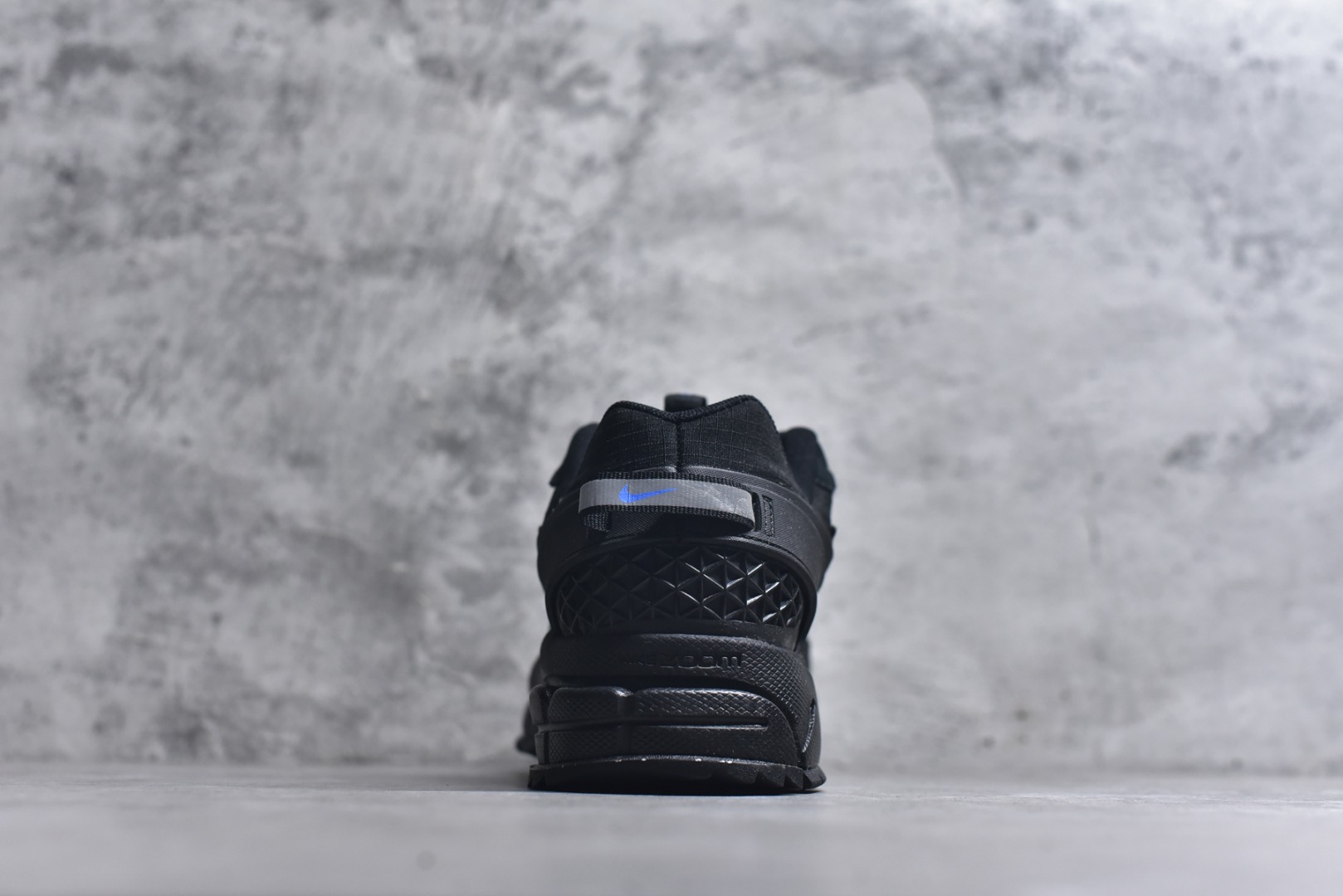 图片[5]-#Nike Zoom Vomero Roam 耐克 复古休闲运动慢跑鞋 货号：FV2295-002 尺码：36 36.5 37.5 38 38.5 39 40 40.5 41 42 42.5 43 44 45-选品中心