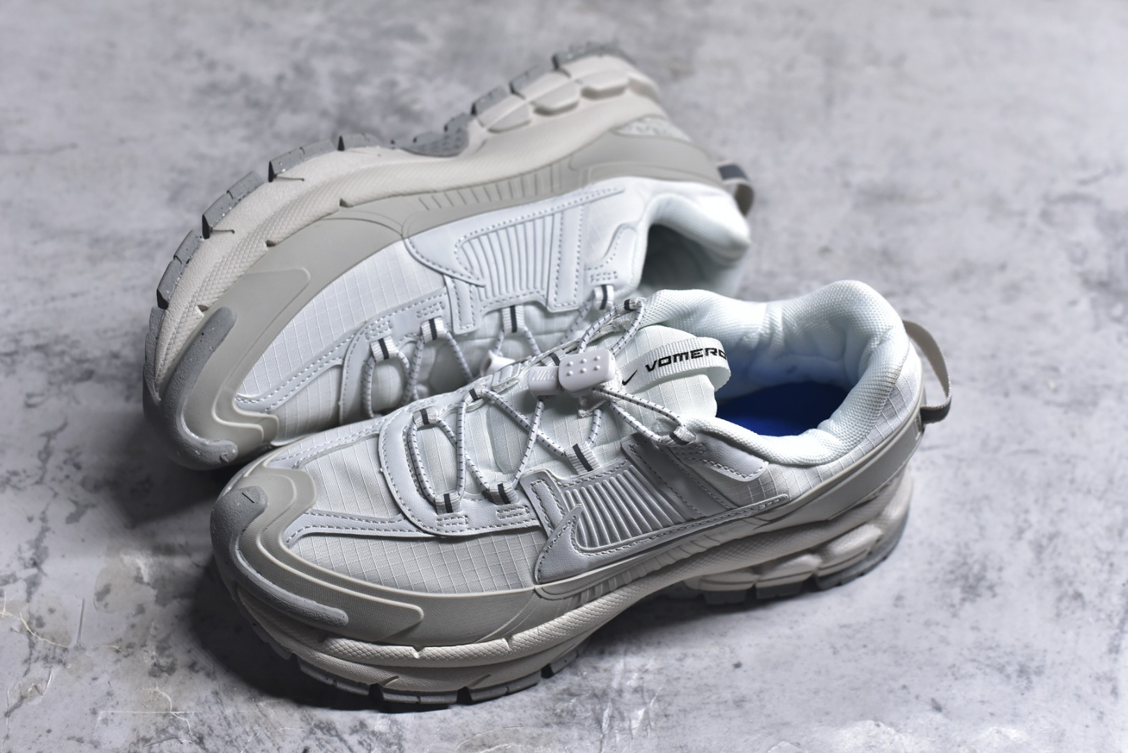 图片[7]-#Nike Zoom Vomero Roam 耐克 复古休闲运动慢跑鞋 货号：HV6410-100 尺码：36 36.5 37.5 38 38.5 39 40 40.5 41 42 42.5 43 44 45-选品中心