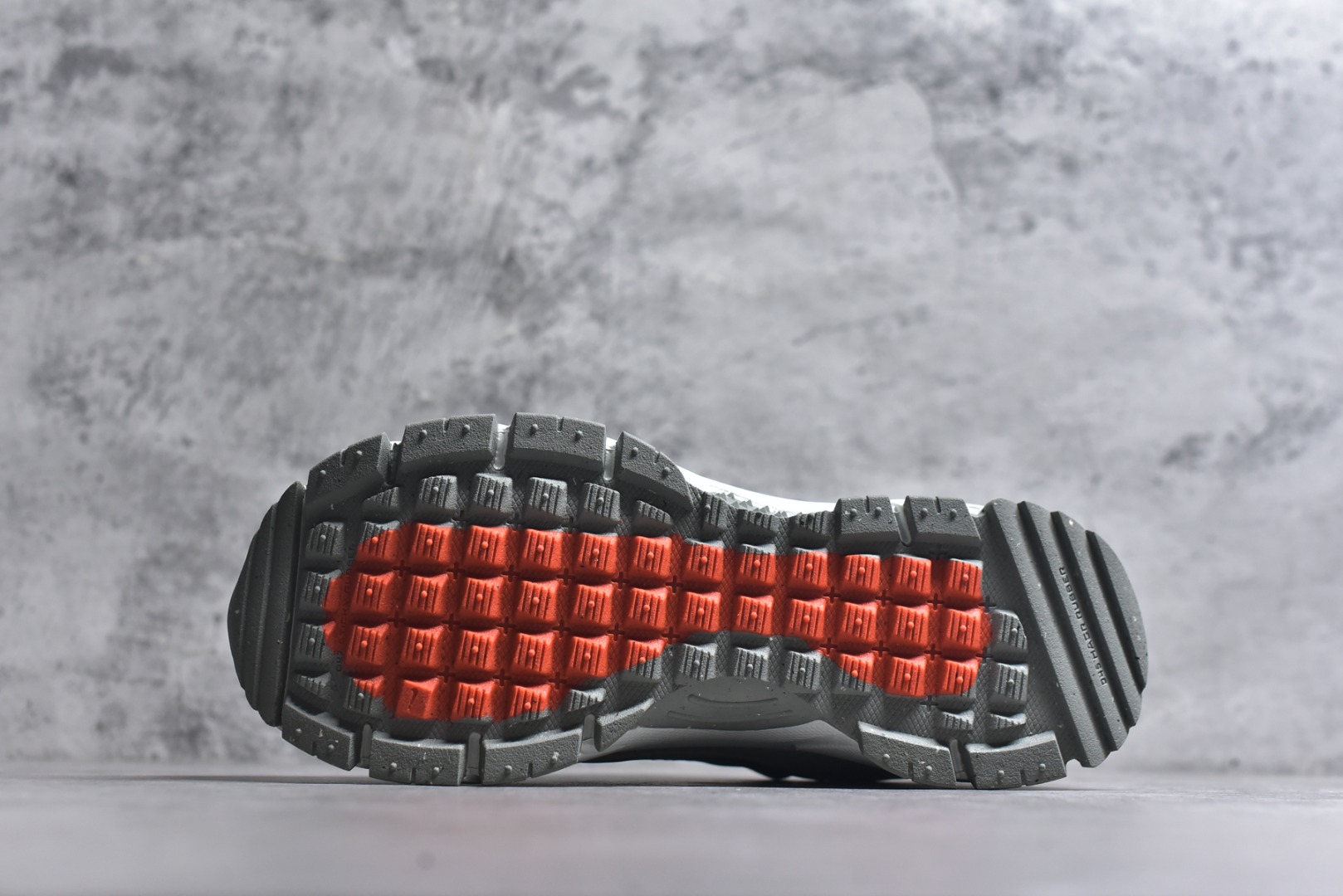 图片[6]-#Nike Zoom Vomero Roam 耐克 复古休闲运动慢跑鞋 货号：FV2295-001 尺码：36 36.5 37.5 38 38.5 39 40 40.5 41 42 42.5 43 44 45-选品中心