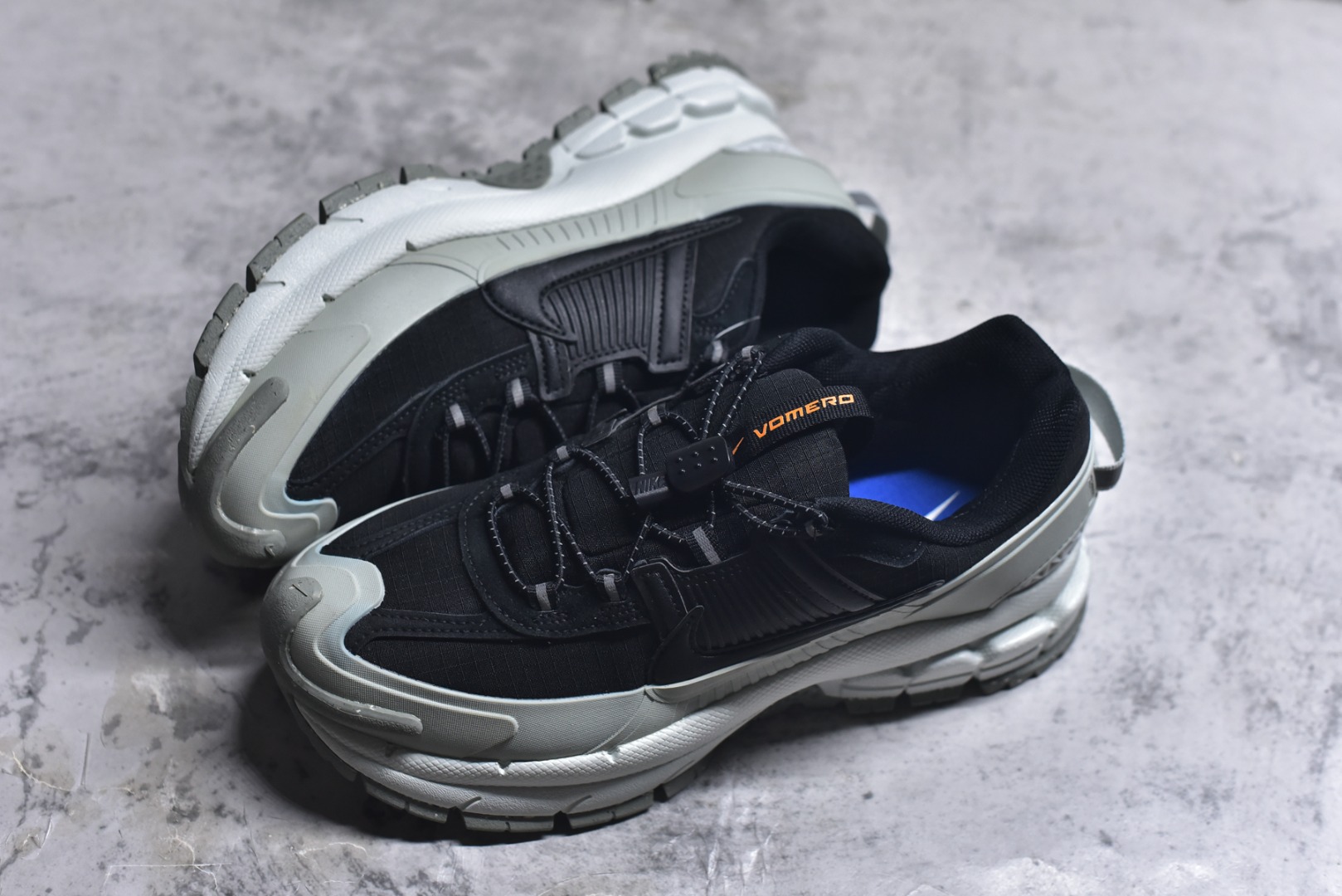 图片[7]-#Nike Zoom Vomero Roam 耐克 复古休闲运动慢跑鞋 货号：FV2295-001 尺码：36 36.5 37.5 38 38.5 39 40 40.5 41 42 42.5 43 44 45-选品中心