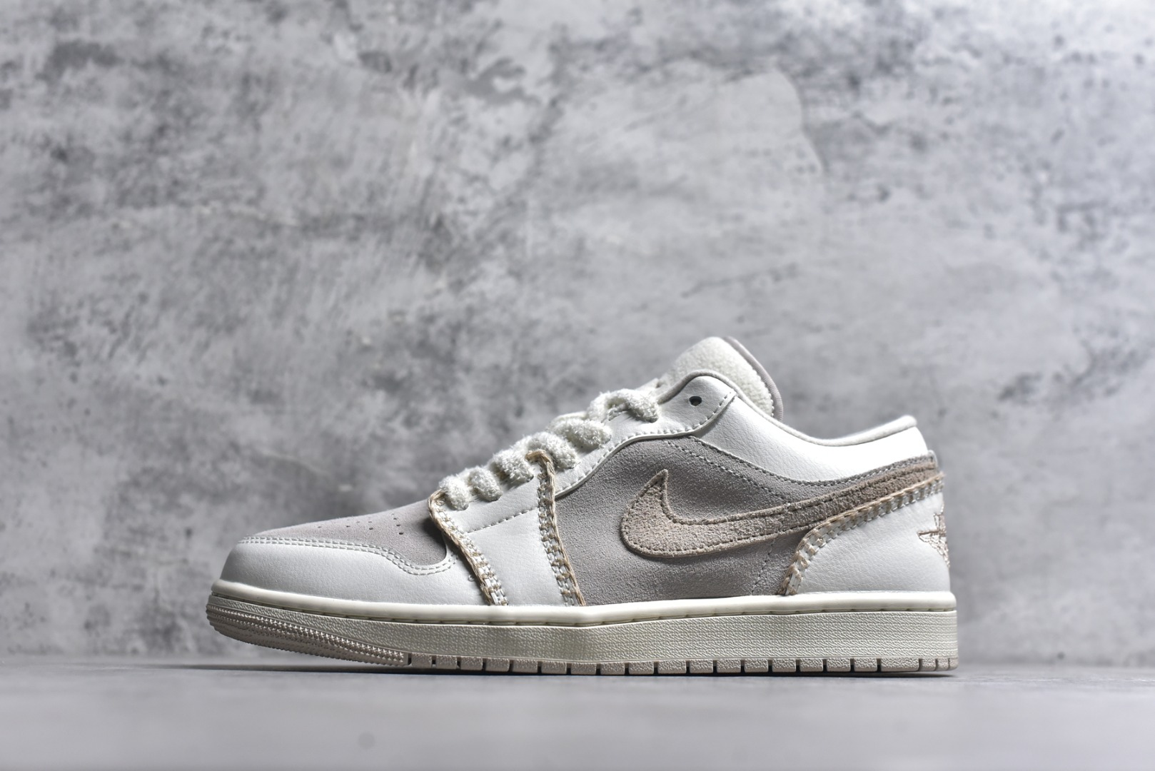 #AIR JORDAN 1 LOW 低帮 米色 HV4268-120 男女鞋 35.5 36 36.5 37.5 38 38.5 39 40 40.5 41 42 42.5 43 44 44.5 45-选品中心