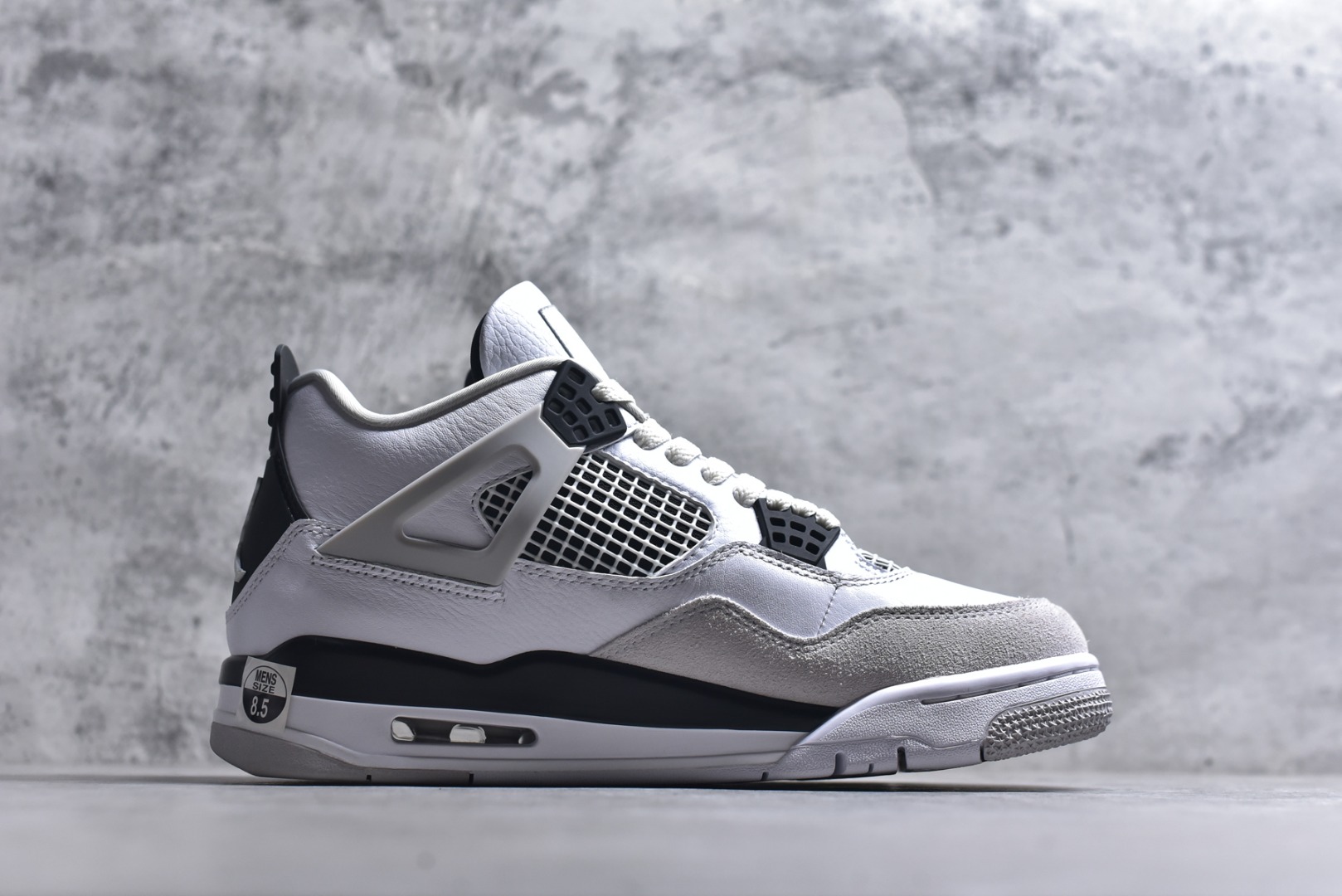 图片[3]-#Nike Air Jordan 4 Retro 耐克迈克尔·乔丹AJ4代中帮复古休闲运动文化篮球鞋 原厂材料TPU超Q弹网格材质 缜密拉帮及中底钢印细节 组合开窗式气垫大底 升级原楦原档案数据开发纸版楦型 采用同源纳帕头层皮革鞋面材质 全新底模完美品相清洁度及喷漆效果 货号：DH6927-111 尺码：36-48.5-选品中心