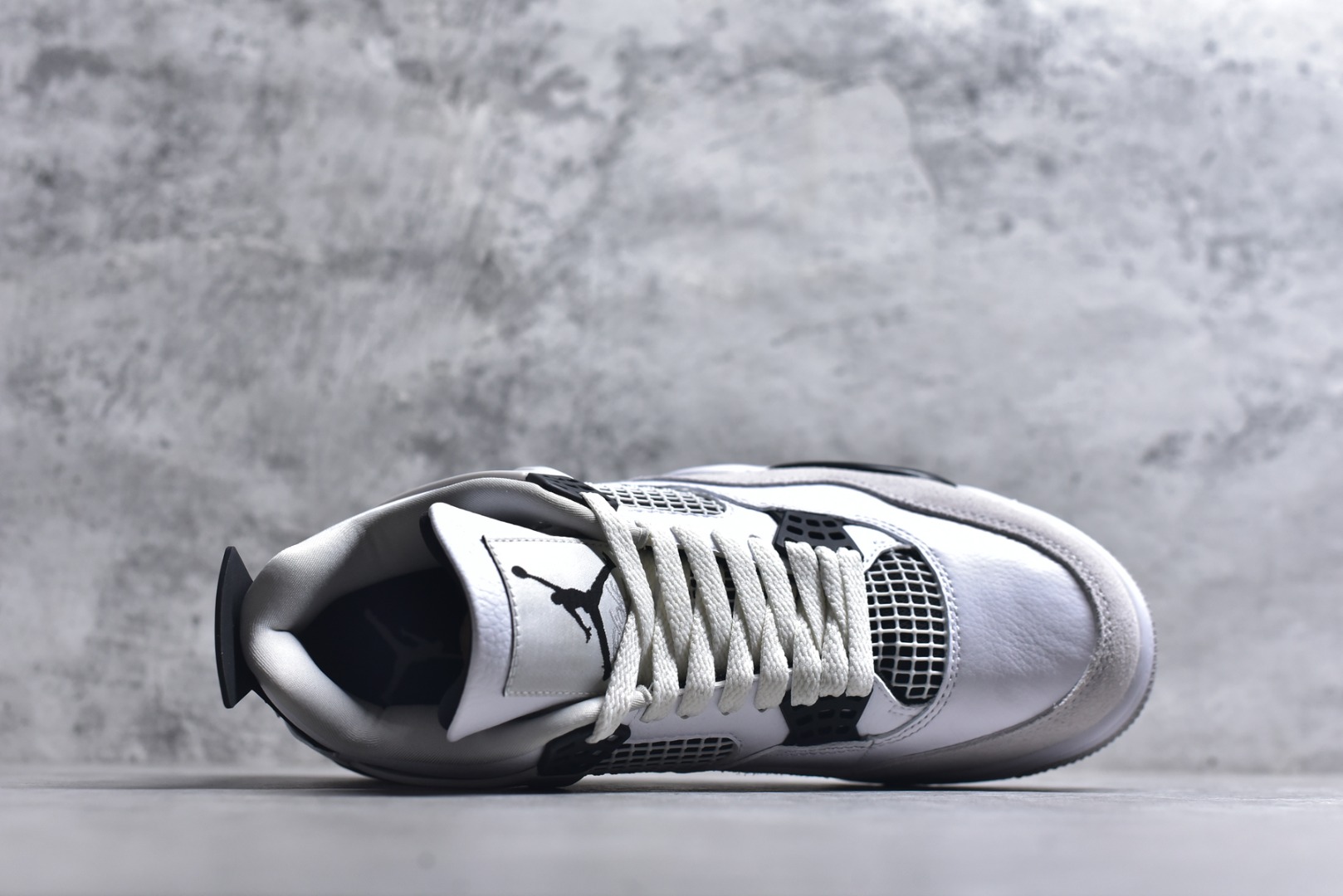 图片[4]-#Nike Air Jordan 4 Retro 耐克迈克尔·乔丹AJ4代中帮复古休闲运动文化篮球鞋 原厂材料TPU超Q弹网格材质 缜密拉帮及中底钢印细节 组合开窗式气垫大底 升级原楦原档案数据开发纸版楦型 采用同源纳帕头层皮革鞋面材质 全新底模完美品相清洁度及喷漆效果 货号：DH6927-111 尺码：36-48.5-选品中心