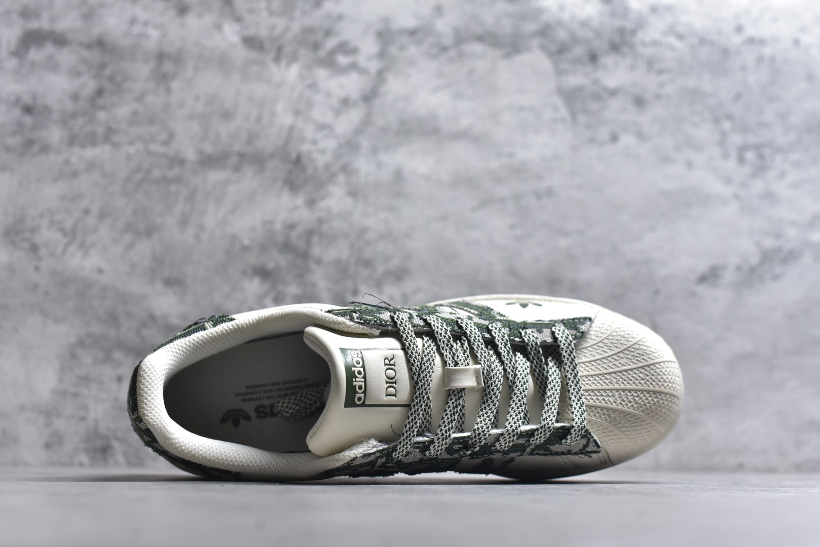 图片[4]-#独家实拍✨Adidas Originals Superstar 联名款 经典贝壳头官网同步 实拍首发渠道正品订单 诠释市场最高工艺水平区别市面普通真标版本，进出专柜无压力 货号：XS0013 尺码：36-45（半）-选品中心