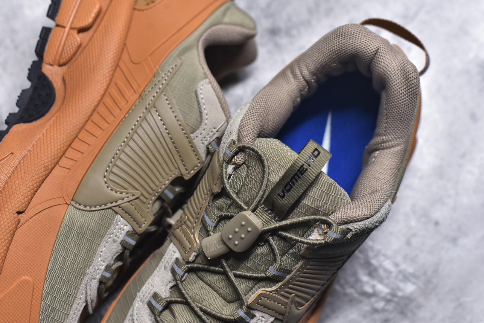 图片[9]-#Nike Zoom Vomero Roam马拉松复古五代休闲运动厚底增高慢跑鞋 采用环保纤维革饰片组合网眼布鞋面材质 升级正确后跟TPU加固 耐弯折热塑框架支撑鞋身 中底搭载EVA轻量缓震。 货号： HQ2181-200 尺码：36-45-选品中心