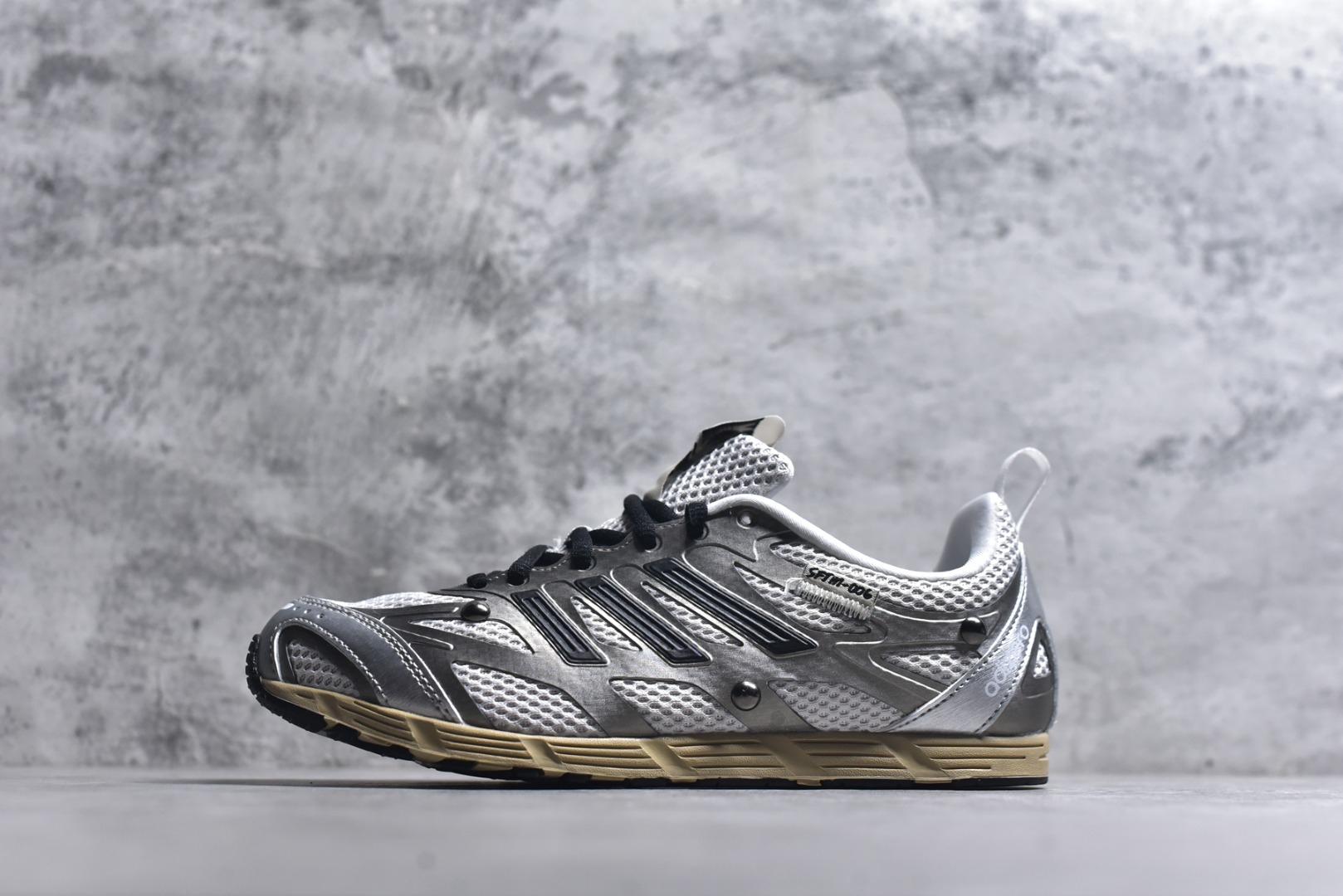 #Adidas Adizero PR SFTM 柔软舒适防滑耐磨 低帮跑步鞋 货号：HP3521 尺码：36-45-选品中心