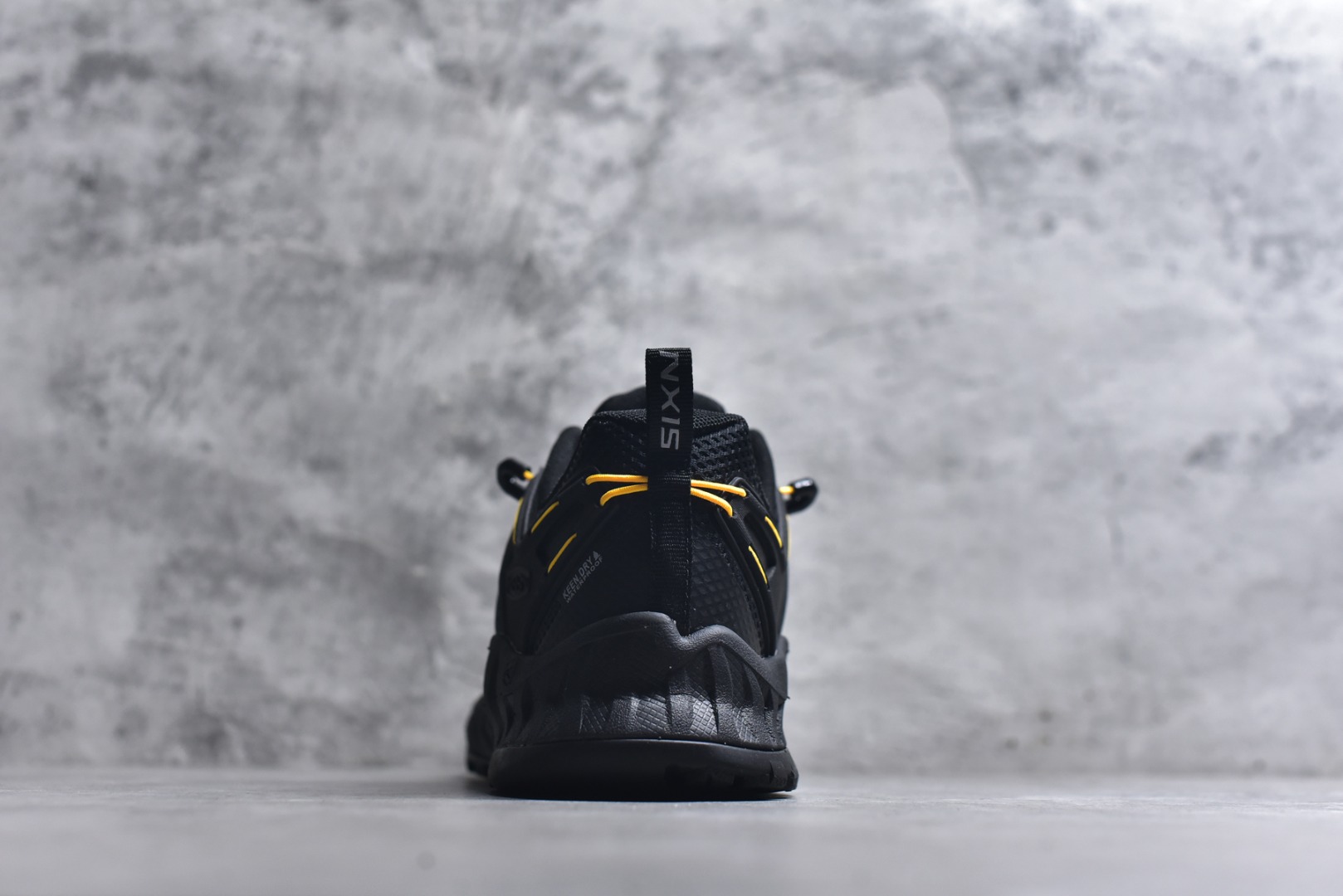 图片[5]-#KEEN科恩 NXIS EVO WP 户外运动低帮防水透气徒步鞋 黑金 货号：1025910 尺码：36-44-选品中心