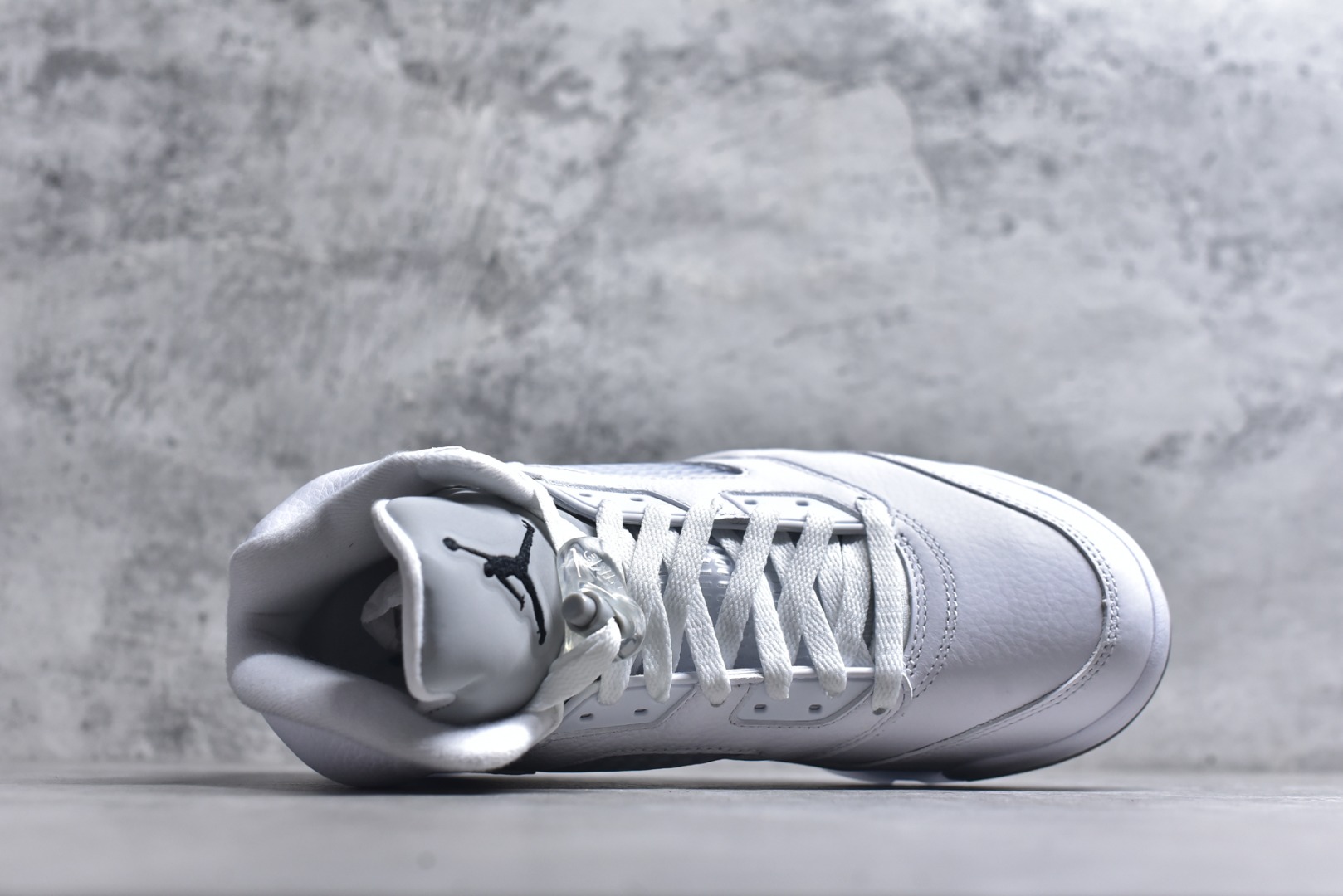 图片[4]-#Air Jordan 5 Retro \”White Metallic\” AJ5 乔5白银 HQ7978-103 国内一线大厂出品 匠心打造 原厂皮料原厂数据 全新纸板 模具打造 外贸 平台高端零售专供品质 品质毋庸置疑 一眼正品既视感 细节均已解码 尺码：40 40.5 41 42 42.5 43 44 44.5 45 46 47.5-选品中心