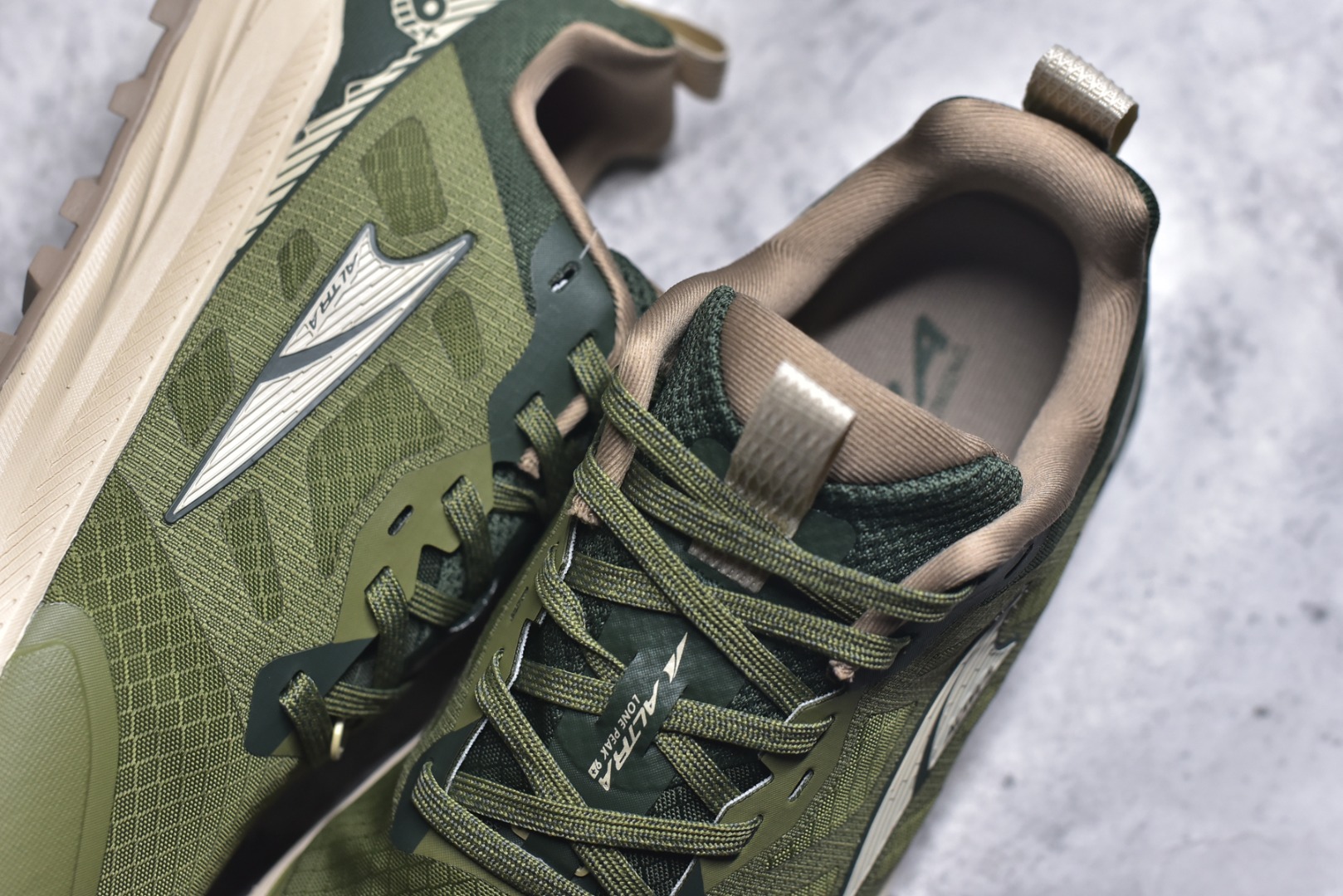 图片[9]-#Altra奥创 Speed Mont Blanc 舒适潮流简约百搭減震 低帮跑步鞋 SD 货号：AL0A85R 尺码：39 40 40.5 41 42 42.5 43 44 45 46-选品中心