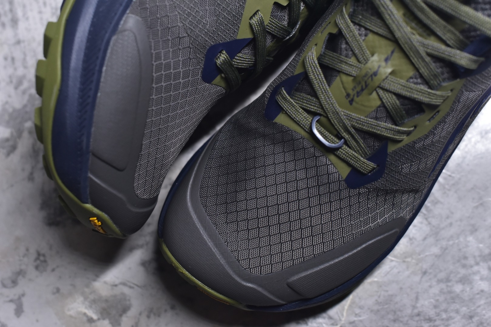 图片[8]-#Altra奥创 Speed Mont Blanc 舒适潮流简约百搭減震 低帮跑步鞋 SD 货号：AL0A85R 尺码：39 40 40.5 41 42 42.5 43 44 45 46-选品中心