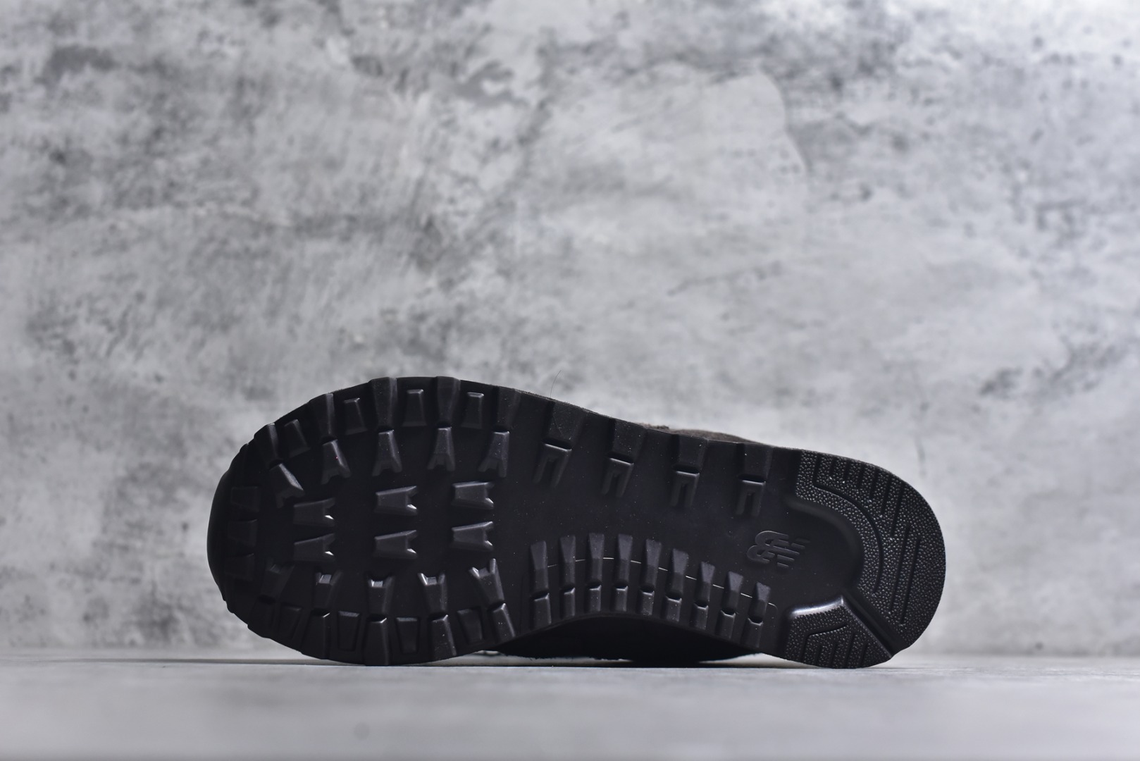 图片[6]-#New Balance 574系列 新百伦 低帮复古休闲运动慢跑鞋 采用猪巴革组合网织物鞋面材质 全新4层组合独立私模大底 货号： U574BSI1 尺码： 36 37 37.5 38 38.5 39.5 40 40.5 41.5 42 42.5 43 44 45-选品中心