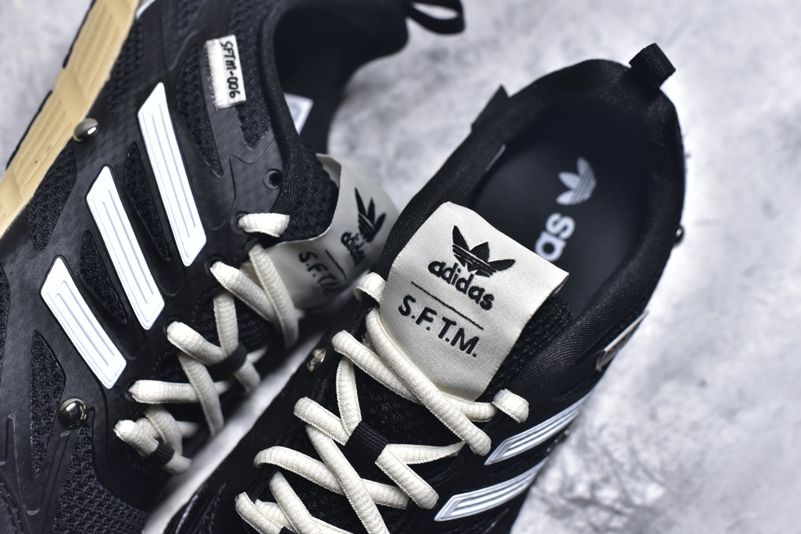 图片[9]-#adidas ADIZERO PR SFTM 阿迪柔软舒适防滑耐磨 低帮跑步鞋 男女同款 货号：HP3523 尺码：36 36.5 37.5 38 38.5 39 40 40.5 41 42 42.5 43 44 45-选品中心