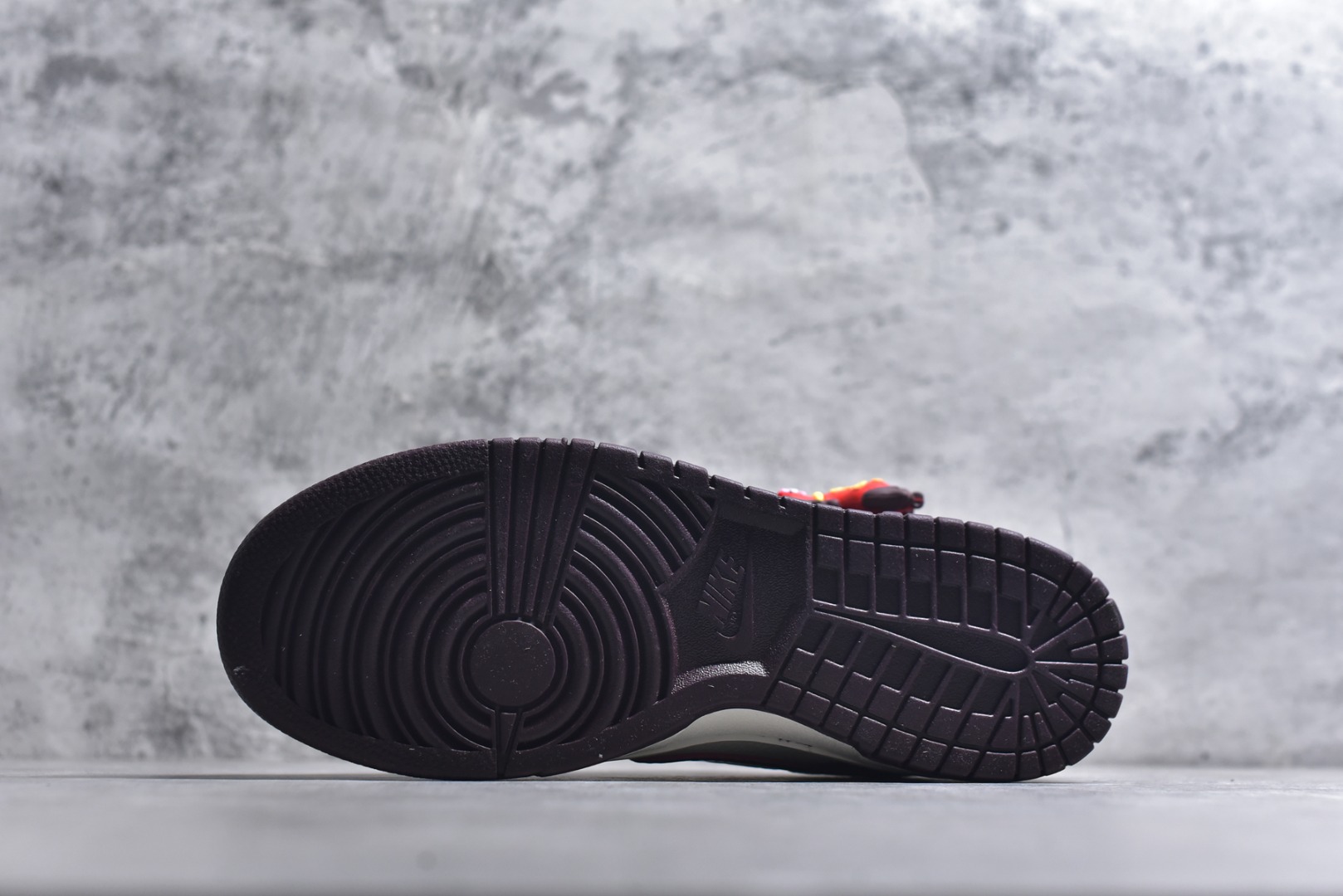 图片[6]-#Nike SB Dunk Low“马年限定——鸿运米棕” 高端私人定制 低帮休闲板鞋 定制鞋盒 大厂纯原品质出货 超高清洁度 皮料切割干净无任何毛边 细节完美 货号：NH0601-480 尺码：36 36.5 37.5 38 38.5 39 40 40.5 41 42 42.5 43 44 44.5 45-选品中心