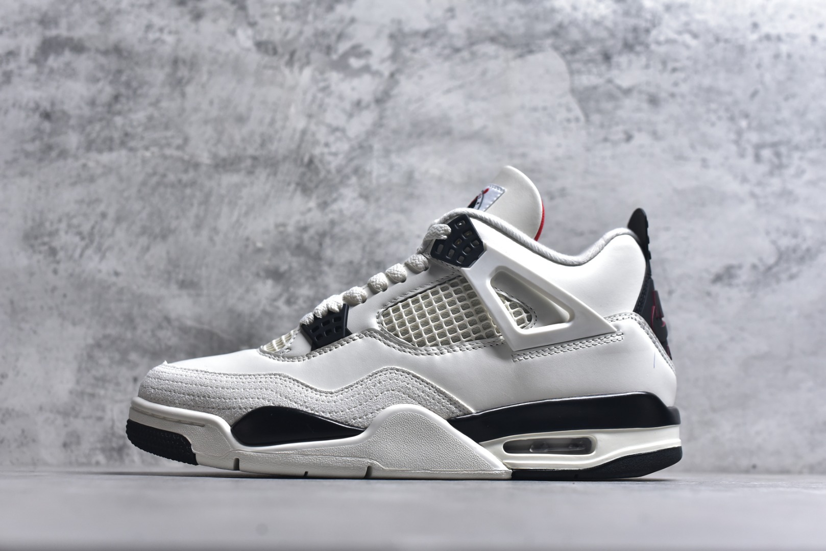 #Jordan Air Jordan 4 Retro \