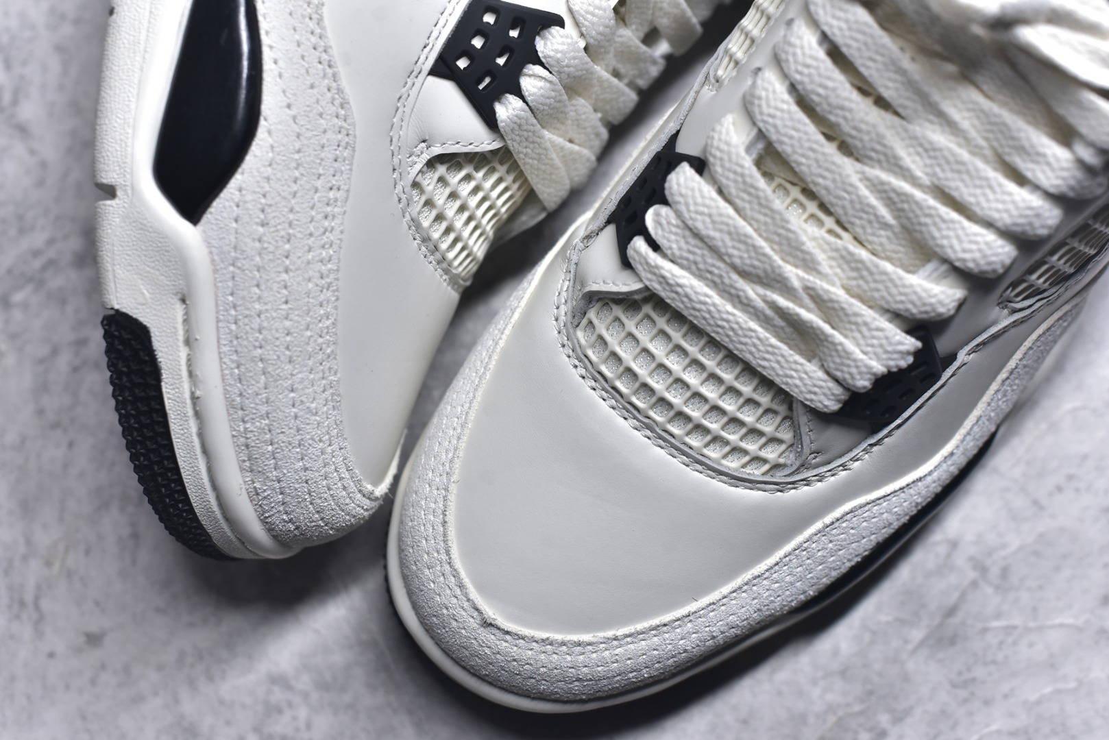 图片[8]-#Jordan Air Jordan 4 Retro \”Flight Club\”舒适百搭 防滑耐磨 中帮 复古篮球鞋 男款 白黑红 IM4002-100 男鞋 40 40.5 41 42 42.5 43 44 44.5 45 46 47.5-选品中心