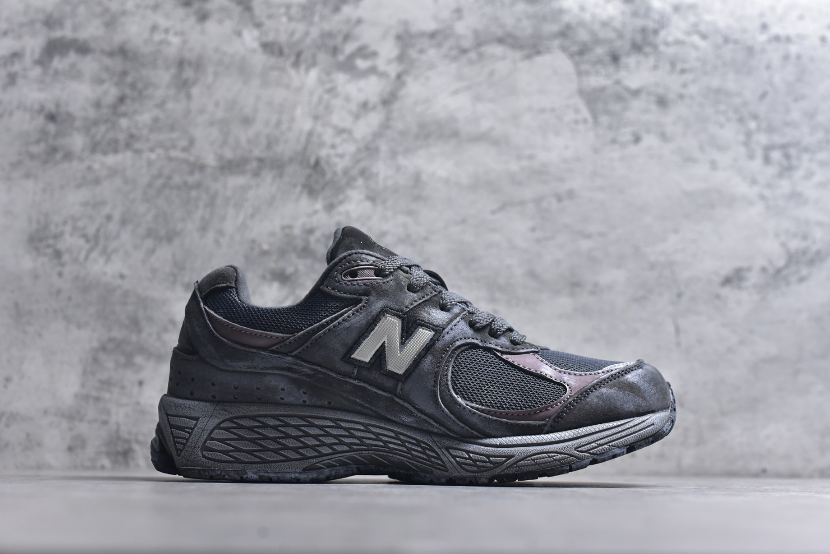 图片[3]-#New balance 2002R Fs 2002R 正宗原装六层组合大底 后掌ABZORB，后掌N-ERGY避震系统 大底N-DURANCE 从不弄虚作假 区别市面描漆一体大底， 皮料方面采用进口荔枝纹理头层磨砂 非市面❌错版猪八/二层磨砂 2002R分越南版和国产版， 1⃣️：越产颜色更深：更好看 国产颜色浅，略逊 2⃣️：越产版型更秀气，相同码数国产肉眼可见鞋型偏长 3⃣️：越产做工粗略 国产做工更为精致 综合以上几点 R版2002R留优去弊 保留国产的精致做工 融入越版的颜色与版型 做出让人赏心悦目的2002R 尺码：36 36.5 37 37.5 38 38.5 39.5 40 40.5 41.5 42 42.5 43 44 44.5 45-选品中心