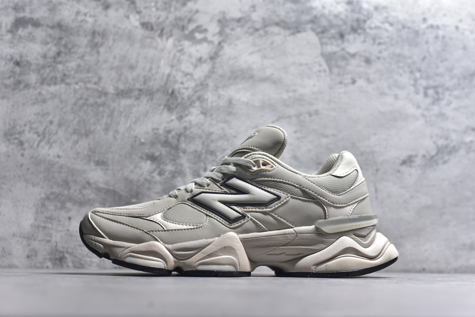 #New Balance NB 9060 米杏色 货号：U906078T 尺码：36 36.5 37 38.5 39 40 40.5 41 42 42.5 43 44 44.5 45 46 46.5-选品中心