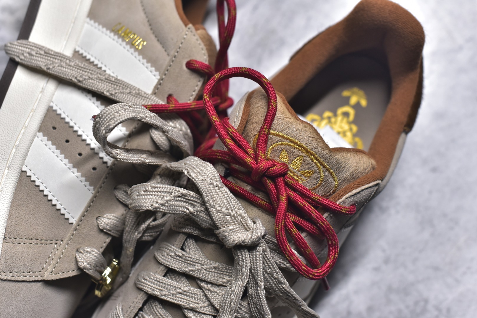 图片[9]-#AD 阿迪 Campus 00s 新年限定\”马年 \” 低帮休闲板鞋 KJ8724 尺码：35.5 36 36 36.5 37 38 38.5 39 40 40.5 41 42 42.5 43 44 44.5 45-选品中心