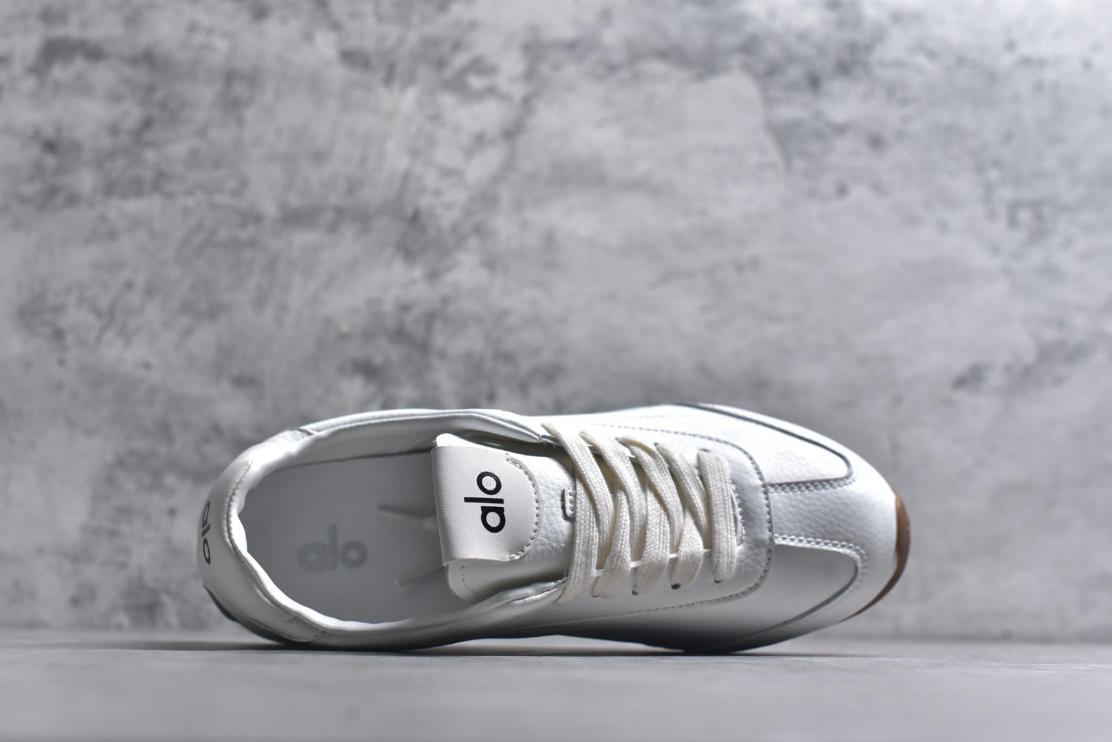 图片[4]-#Alo Yoga Sunset Sneaker 徳训生活休闲鞋 货号：A0891U 尺码：36 36.5 37 37.5 38 38.5 39 40 41 41.5 42 42.5 43 44 45-选品中心