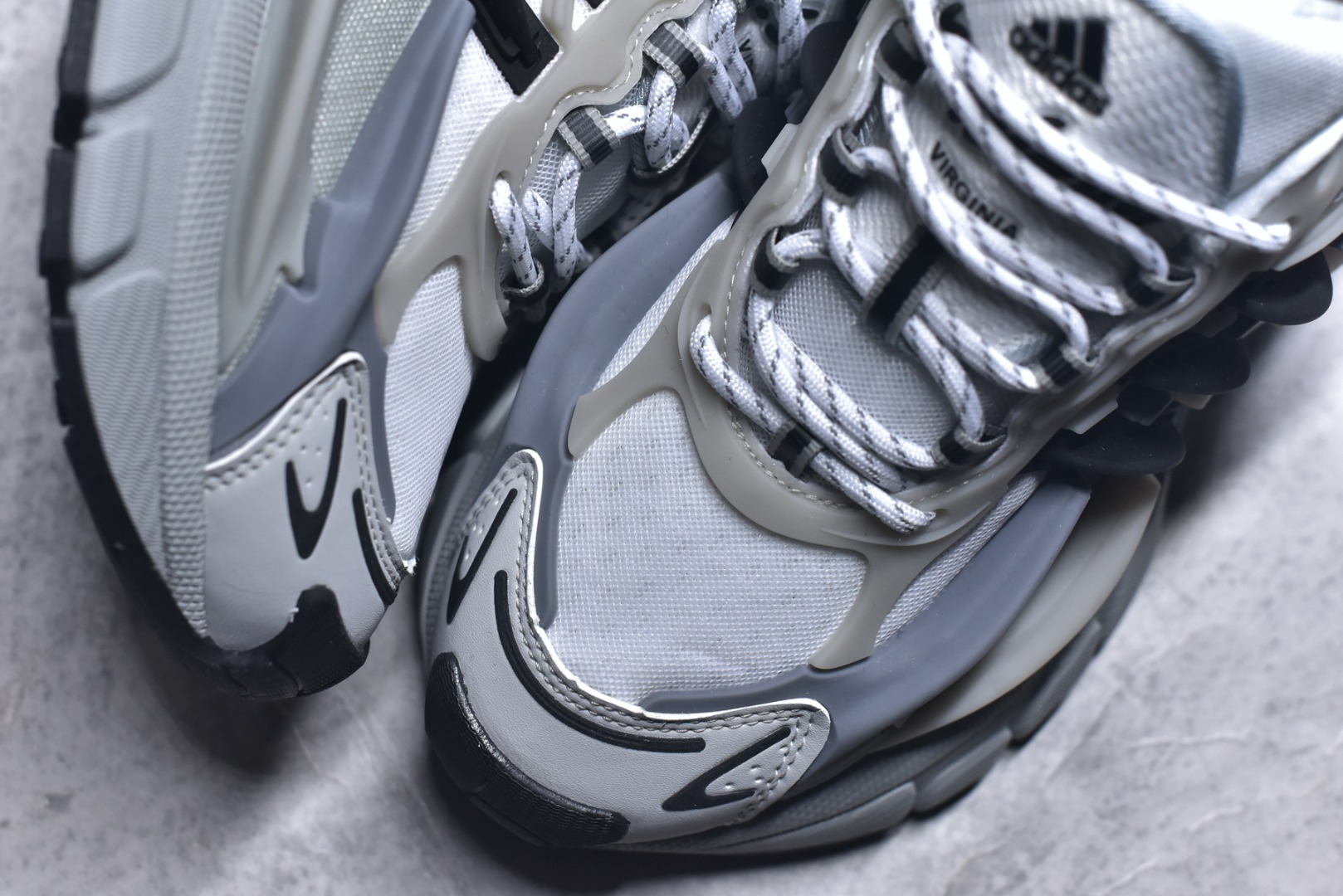 图片[8]-#「水母鞋」来了!携手老搭档菲董(法瑞尔·威廉姆斯) Pharrell Williams x AD Virgina Adistar Jellyfish 阿迪之星水母系列低帮老爹风复古透气缓震休闲运动慢跑鞋“白黑绿”JP9265 #升级原楦开发版型 #采用呼吸网眼布组合透气网眼布组合TUP框架鞋面材质 #中底嵌入PU缓震物料 #外置耐磨橡胶大底❗️ 尺码：36-45-选品中心