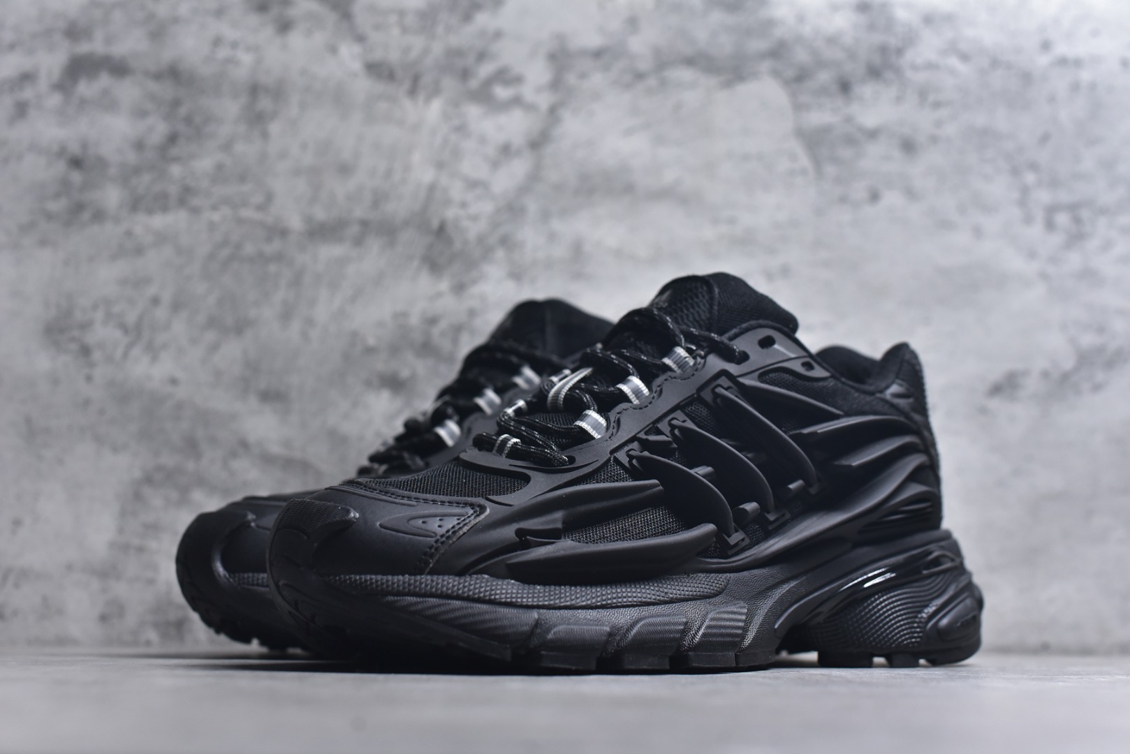 图片[2]-#「水母鞋」来了!携手老搭档菲董(法瑞尔·威廉姆斯) Pharrell Williams x AD Virgina Adistar Jellyfish 阿迪之星水母系列低帮老爹风复古透气缓震休闲运动慢跑鞋“白黑绿”JP6759 #升级原楦开发版型 #采用呼吸网眼布组合透气网眼布组合TUP框架鞋面材质 #中底嵌入PU缓震物料 #外置耐磨橡胶大底❗️ 尺码：36-45\”},\”commodity\”：{\”selfGoodsId\”：\”_dePDjEfam9-AsgqnabXWL3yvJfwdyKKxMan3J2w-选品中心