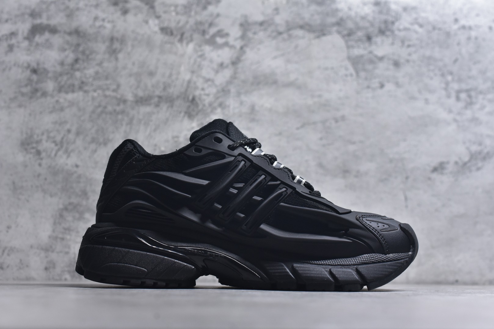 图片[3]-#「水母鞋」来了!携手老搭档菲董(法瑞尔·威廉姆斯) Pharrell Williams x AD Virgina Adistar Jellyfish 阿迪之星水母系列低帮老爹风复古透气缓震休闲运动慢跑鞋“白黑绿”JP6759 #升级原楦开发版型 #采用呼吸网眼布组合透气网眼布组合TUP框架鞋面材质 #中底嵌入PU缓震物料 #外置耐磨橡胶大底❗️ 尺码：36-45\”},\”commodity\”：{\”selfGoodsId\”：\”_dePDjEfam9-AsgqnabXWL3yvJfwdyKKxMan3J2w-选品中心