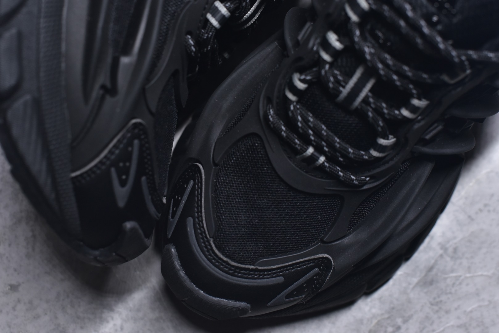 图片[8]-#「水母鞋」来了!携手老搭档菲董(法瑞尔·威廉姆斯) Pharrell Williams x AD Virgina Adistar Jellyfish 阿迪之星水母系列低帮老爹风复古透气缓震休闲运动慢跑鞋“白黑绿”JP6759 #升级原楦开发版型 #采用呼吸网眼布组合透气网眼布组合TUP框架鞋面材质 #中底嵌入PU缓震物料 #外置耐磨橡胶大底❗️ 尺码：36-45\”},\”commodity\”：{\”selfGoodsId\”：\”_dePDjEfam9-AsgqnabXWL3yvJfwdyKKxMan3J2w-选品中心