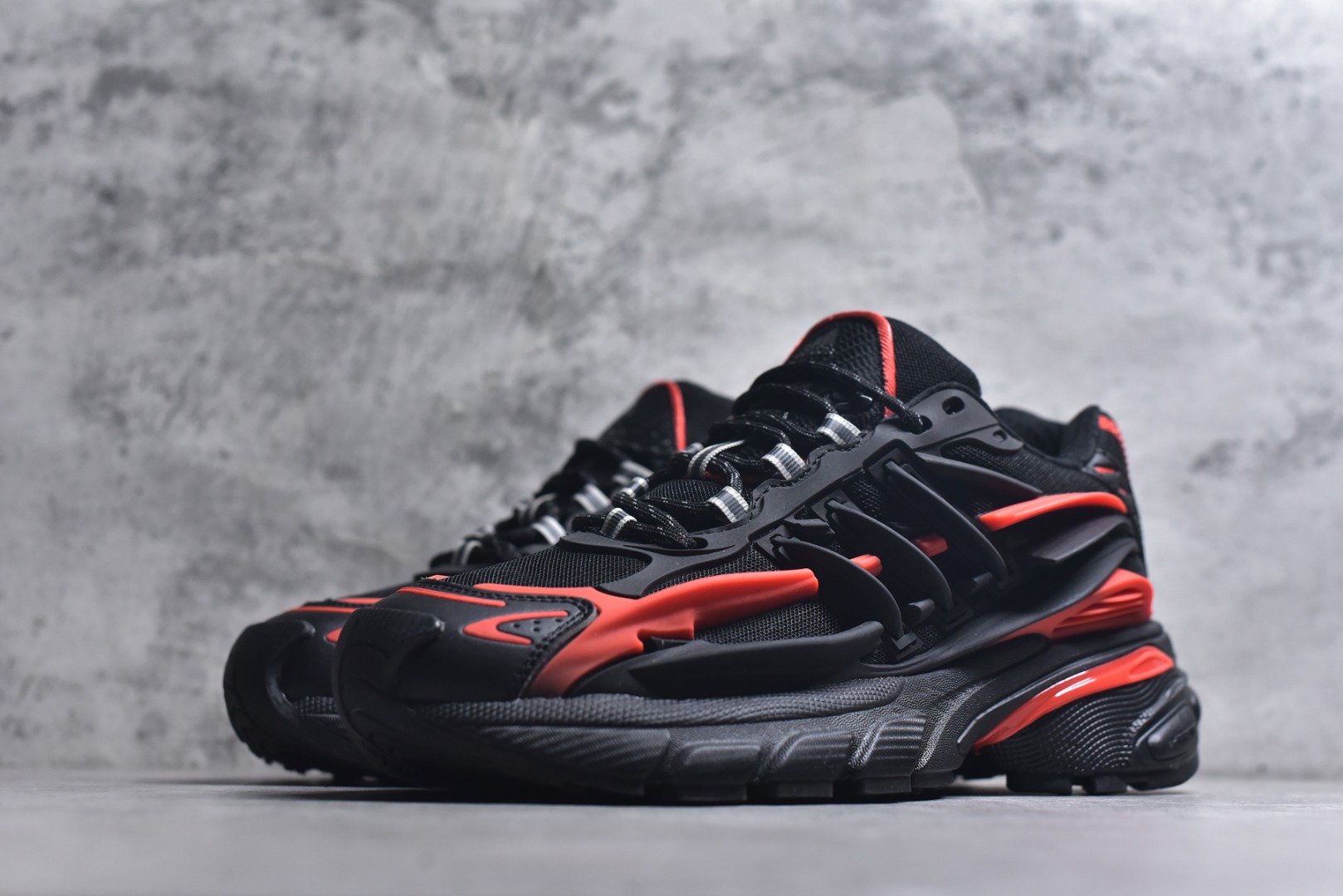 图片[2]-#「水母鞋」来了!携手老搭档菲董(法瑞尔·威廉姆斯) Pharrell Williams x AD Virgina Adistar Jellyfish 阿迪之星水母系列低帮老爹风复古透气缓震休闲运动慢跑鞋“白黑绿”JP6759 #升级原楦开发版型 #采用呼吸网眼布组合透气网眼布组合TUP框架鞋面材质 #中底嵌入PU缓震物料 #外置耐磨橡胶大底❗️ 尺码：-选品中心